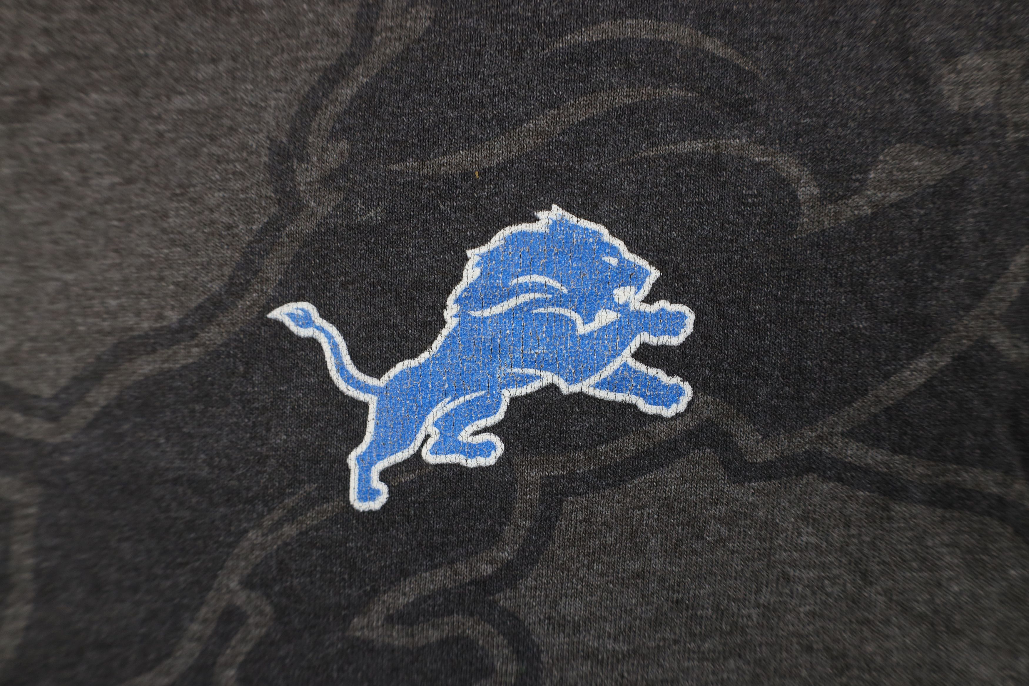 Vintage Vintage Y2K NFL Detroit Lions Football Short Sleeve T-Shirt Size US XXL / EU 58 / 5 - 5 Thumbnail