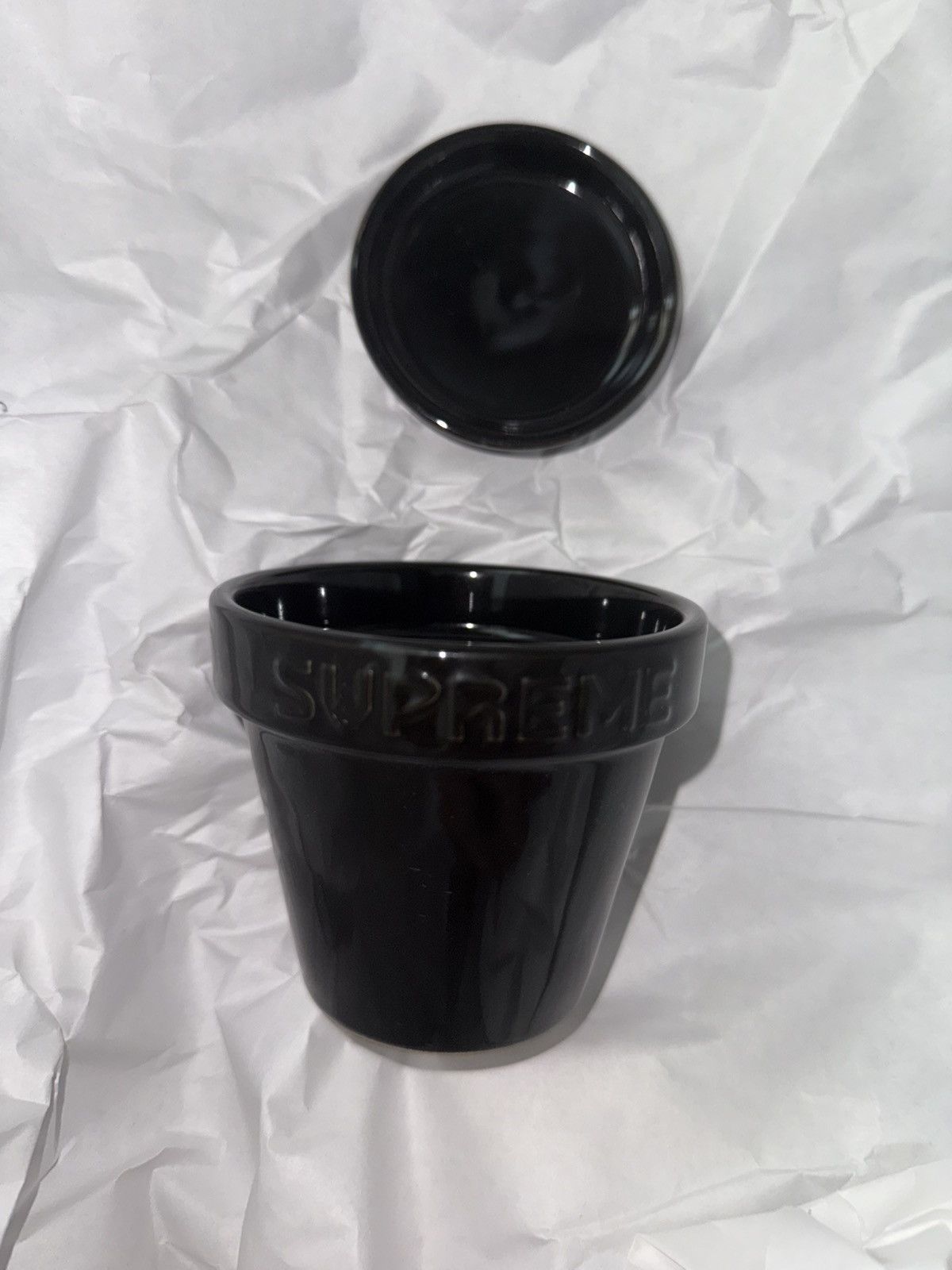 Supreme Supreme Planter Black Size ONE SIZE - 1 Preview