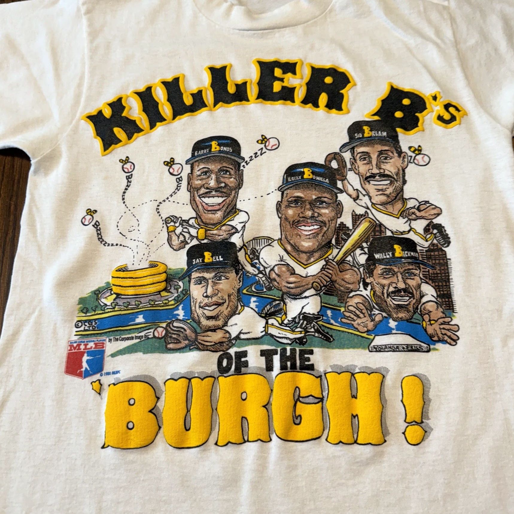 Vintage VINTAGE Pittsburgh Pirates T-Shirt 80s Baseball MLB Killer Bs Caricature Barry Bonds Bonilla Screen Stars Best White Medium L Unisex Adults Shirt Size US L / EU 52-54 / 3 - 2 Thumbnail