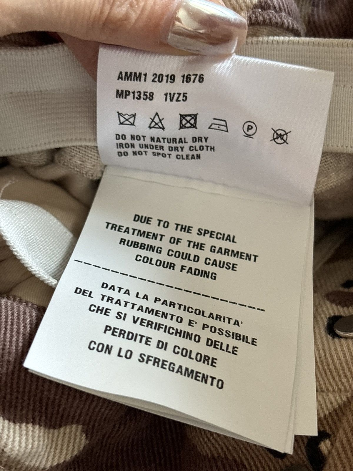 Miu Miu Miu Miu high waisted camo pants Size 27" / US 4 / IT 40 - 7 Thumbnail