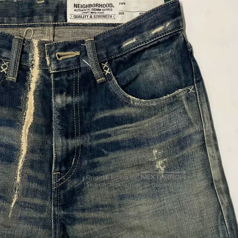 Neighborhood Neighborhood size S Jeans Size US 27 - 4 Thumbnail