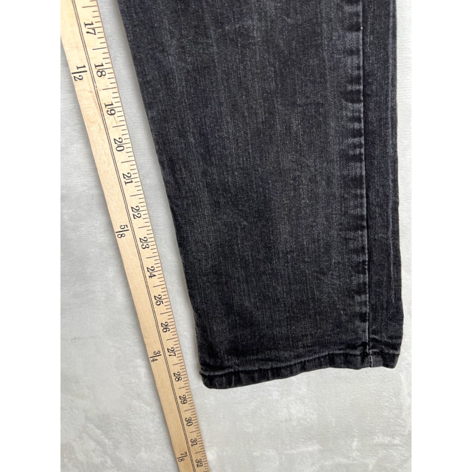 Levi's Levi's 514 Jeans Black Denim 32x29 Regular Straight Mens Read Inseam 29 Pockets Vintage No Size US 33 - 2 Thumbnail