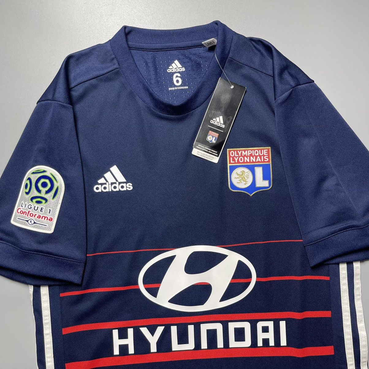 Adidas × Vintage NWT LYON ADIDAS 2017/2018 FOOTBALL AWAY JERSEY #18 FEKIR Size US M / EU 48-50 / 2 - 4 Thumbnail