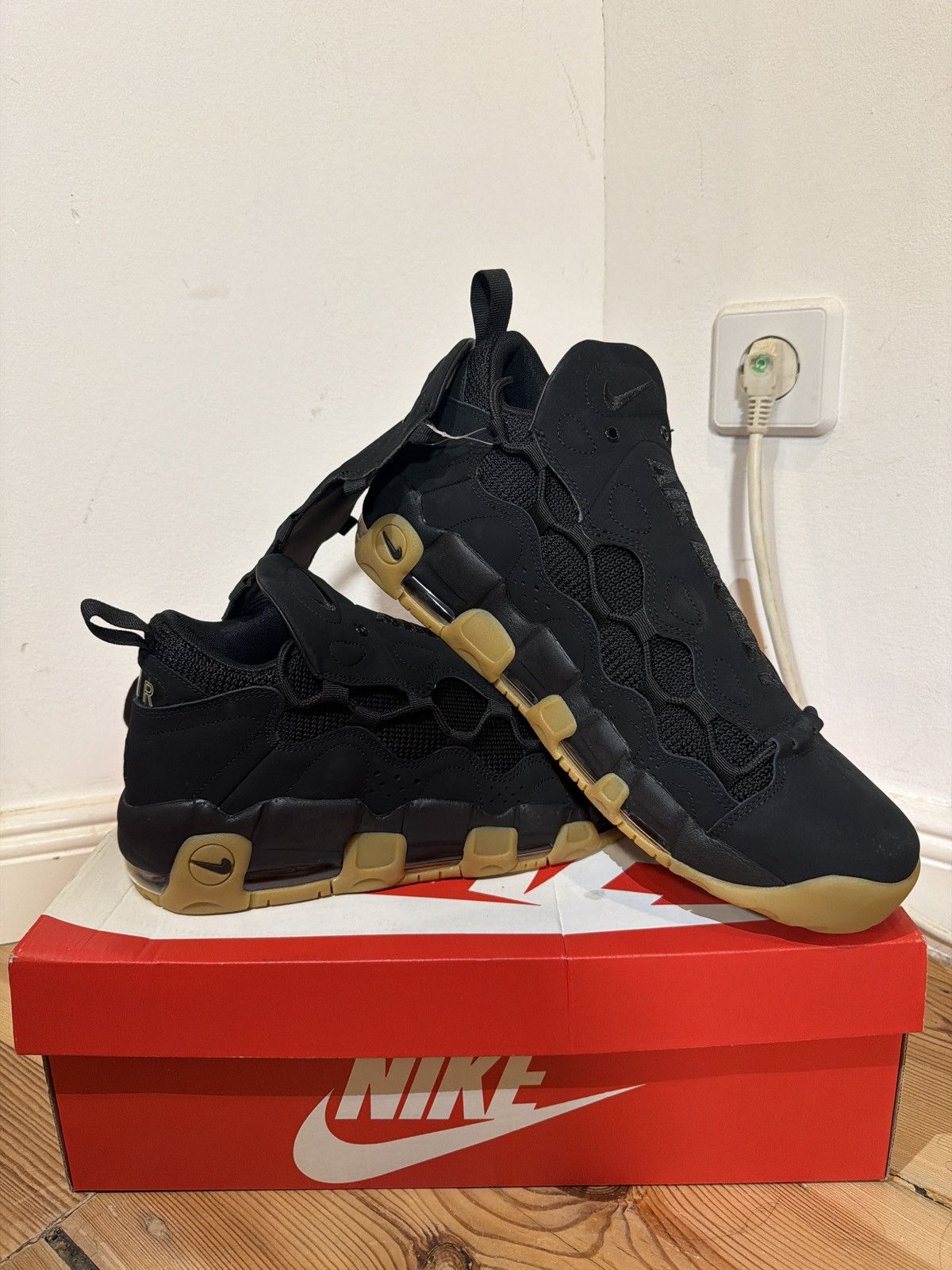 Nike Nike Air More Money “Black / Gum Brown” DS, US 12.5 (EU 47) Size US 12.5 / EU 45-46 - 1 Thumbnail