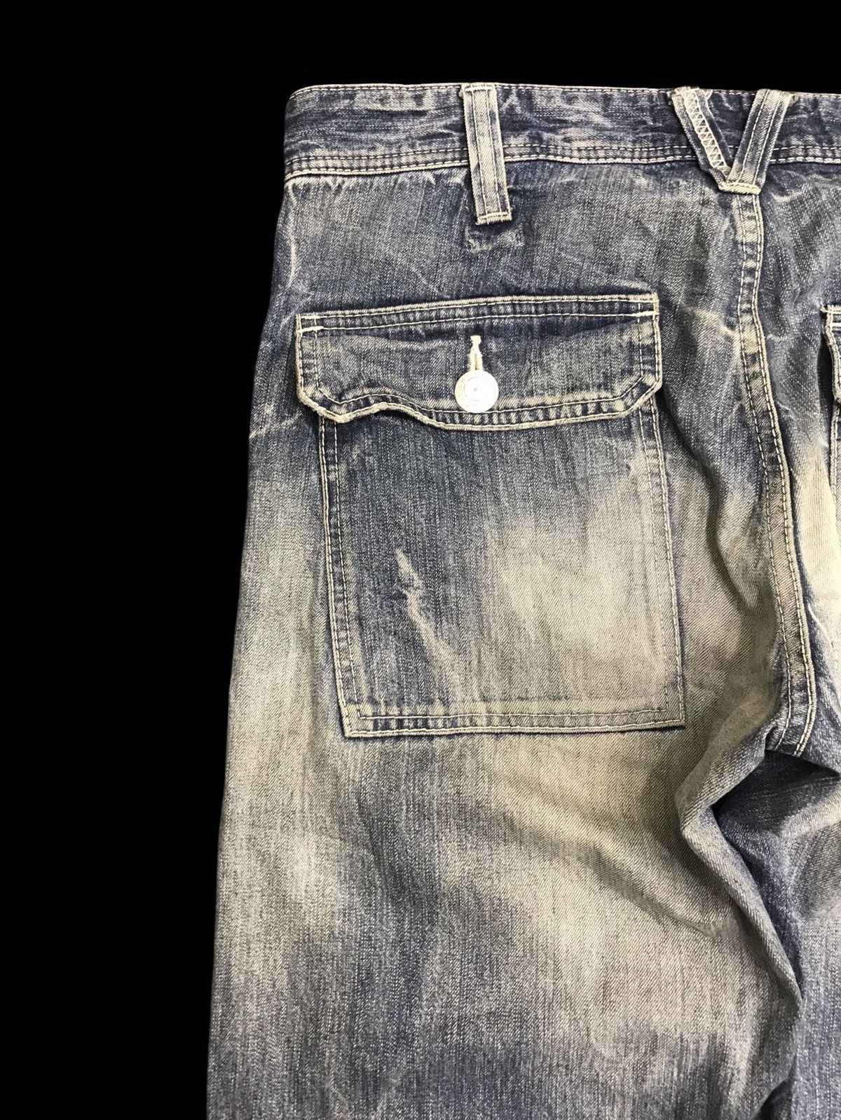 Japanese Brand 💥90s STYLE💥VERY RARE ARCHIVAL VANQUISH BUSH DENIM F414 Size US 33 - 11 Thumbnail
