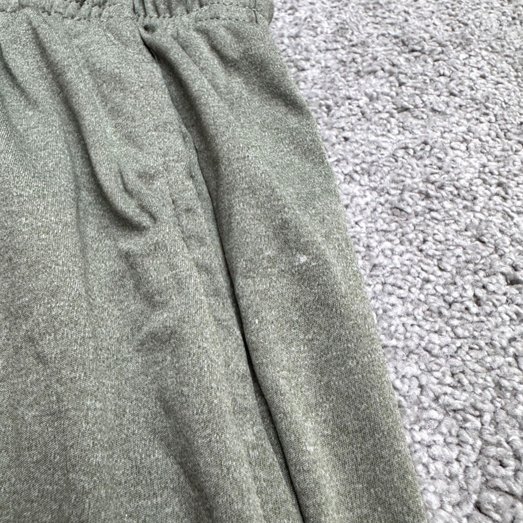 Nike Nike Dri-Fit Training Shorts Mens Medium Heather Green Elastic Waist Activewear Size US 31 - 7 Thumbnail