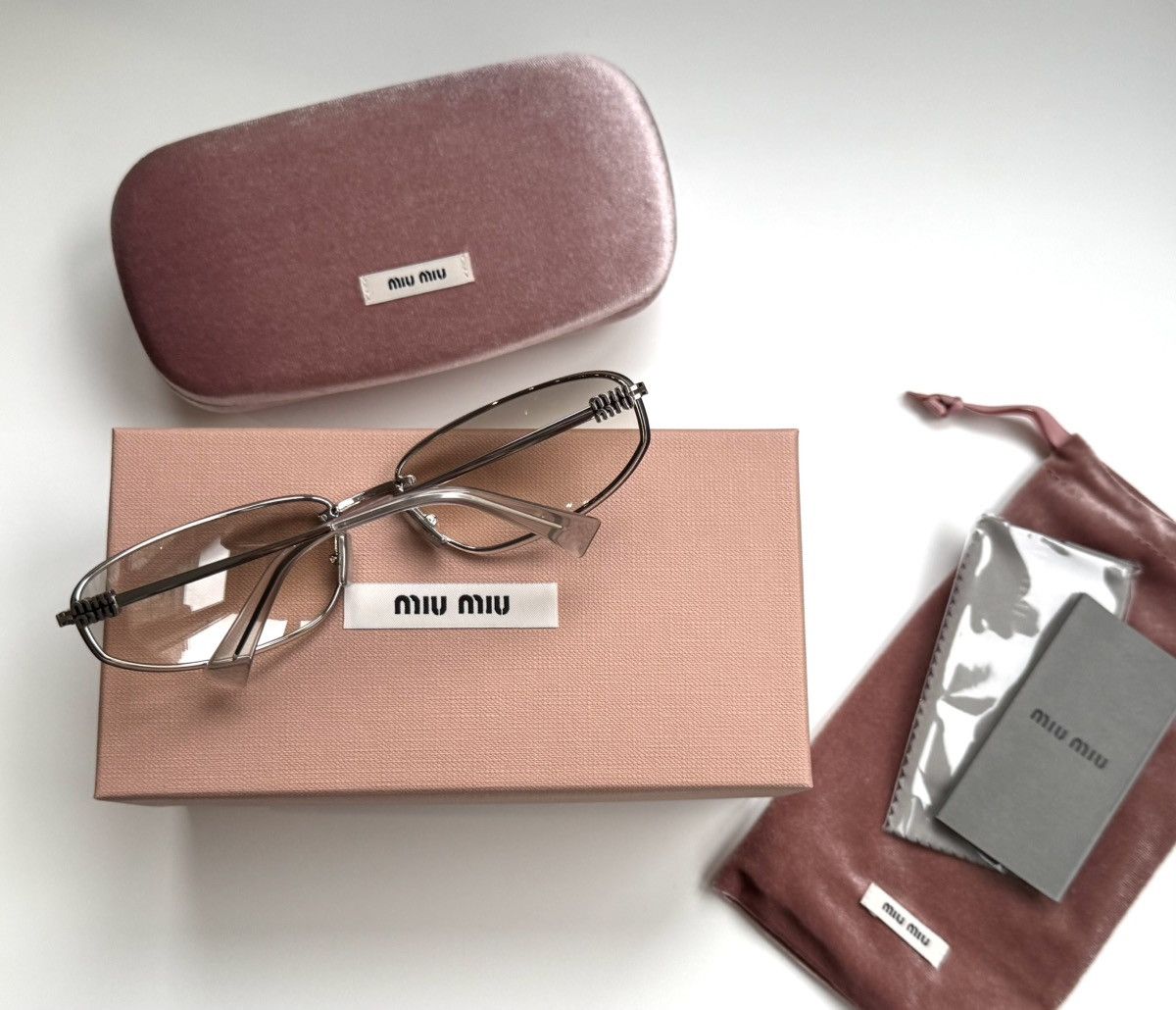 Miu Miu NEW Miu Miu sunglasses Miu Miu MU A50S 1BC-8H1. Size ONE SIZE - 5 Thumbnail