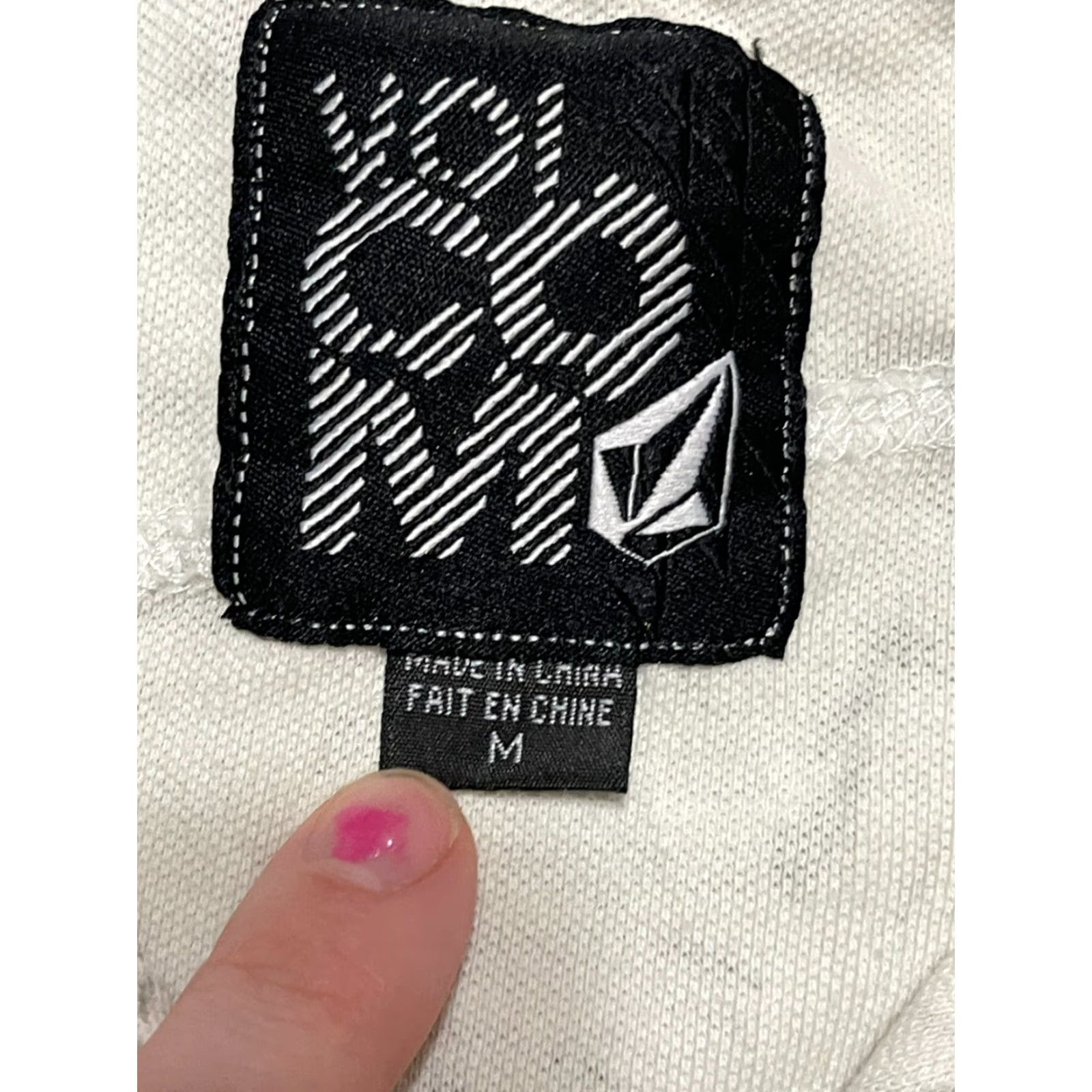 Volcom Volcom Shirt Mens Size M White Gray Polo Short Sleeve Regular Fit Casual Modern 90s? Size US M / EU 48-50 / 2 - 5 Thumbnail