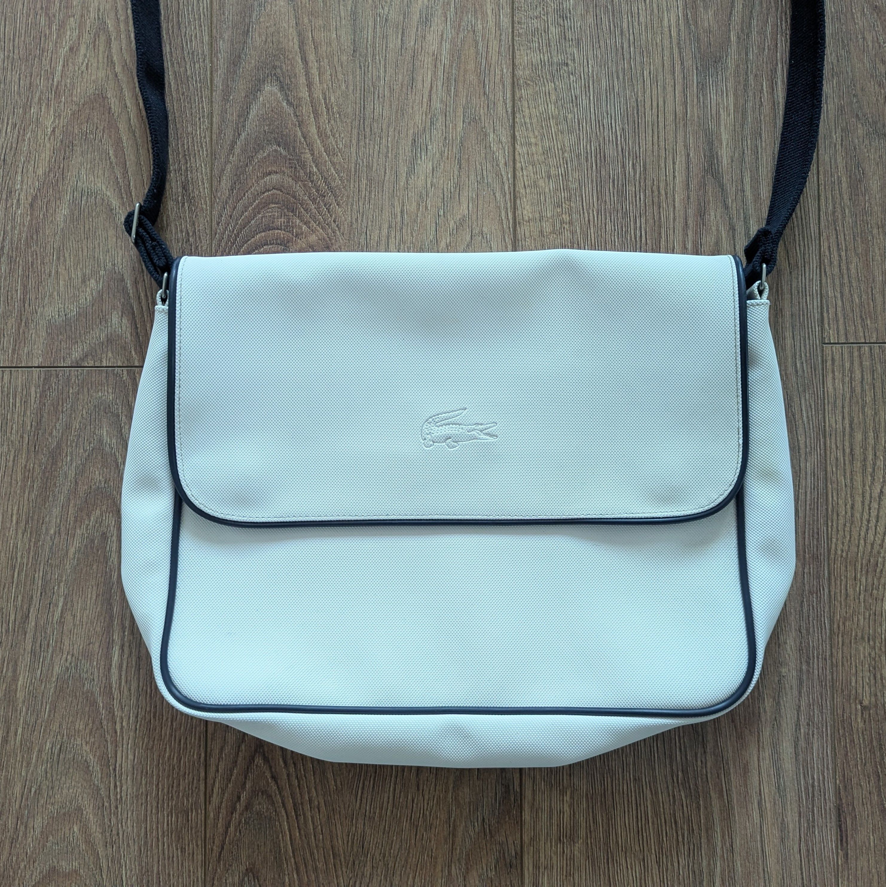 Lacoste Lacoste PVC Messenger Unisex Bag Sports Luxury Accessoires Size ONE SIZE - 2 Thumbnail