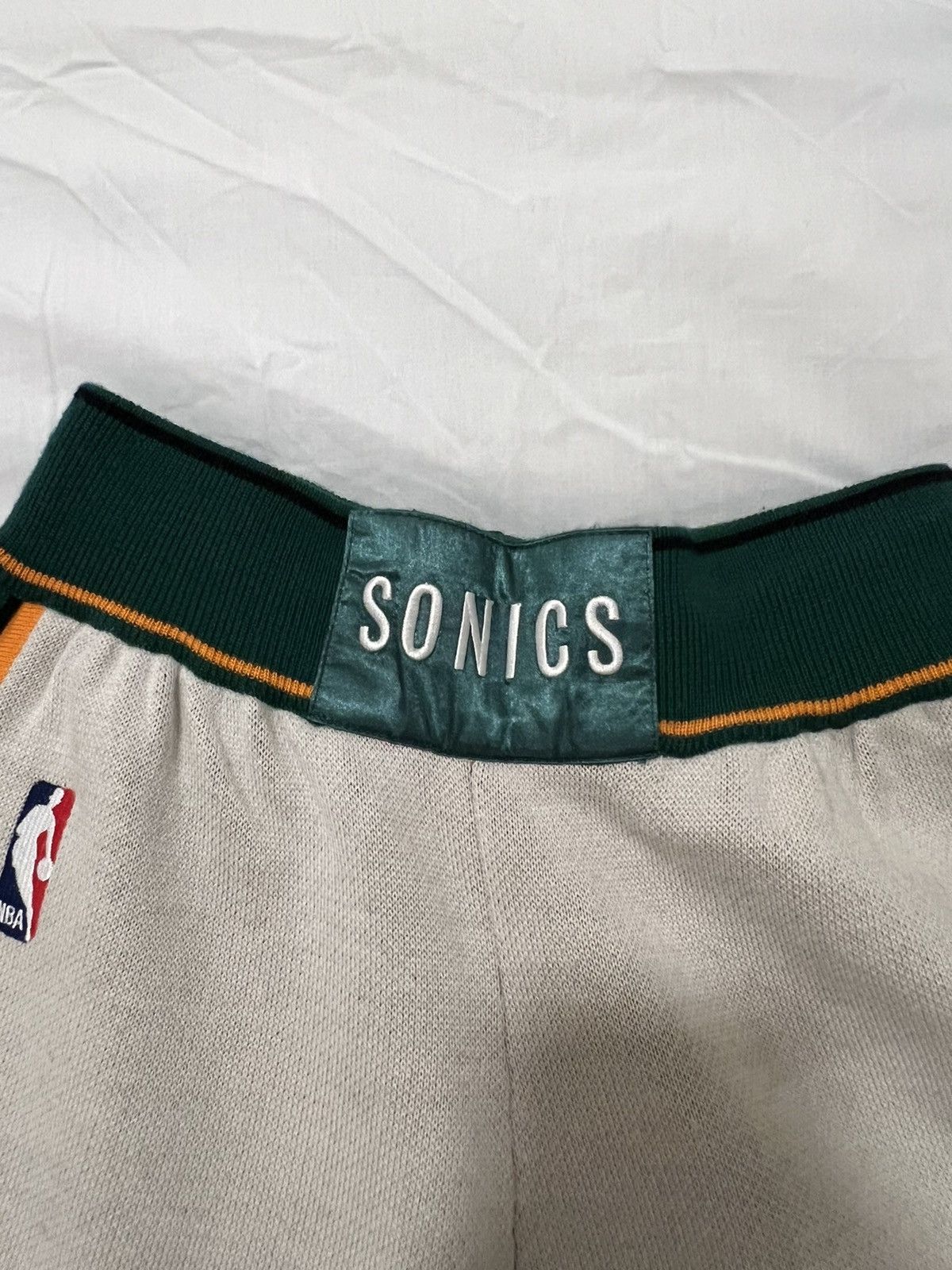 Mitchell & Ness × NBA Mitchell & Ness x CLOT NBA Shorts Seattle Supersonics Size US 28 / EU 44 - 3 Thumbnail
