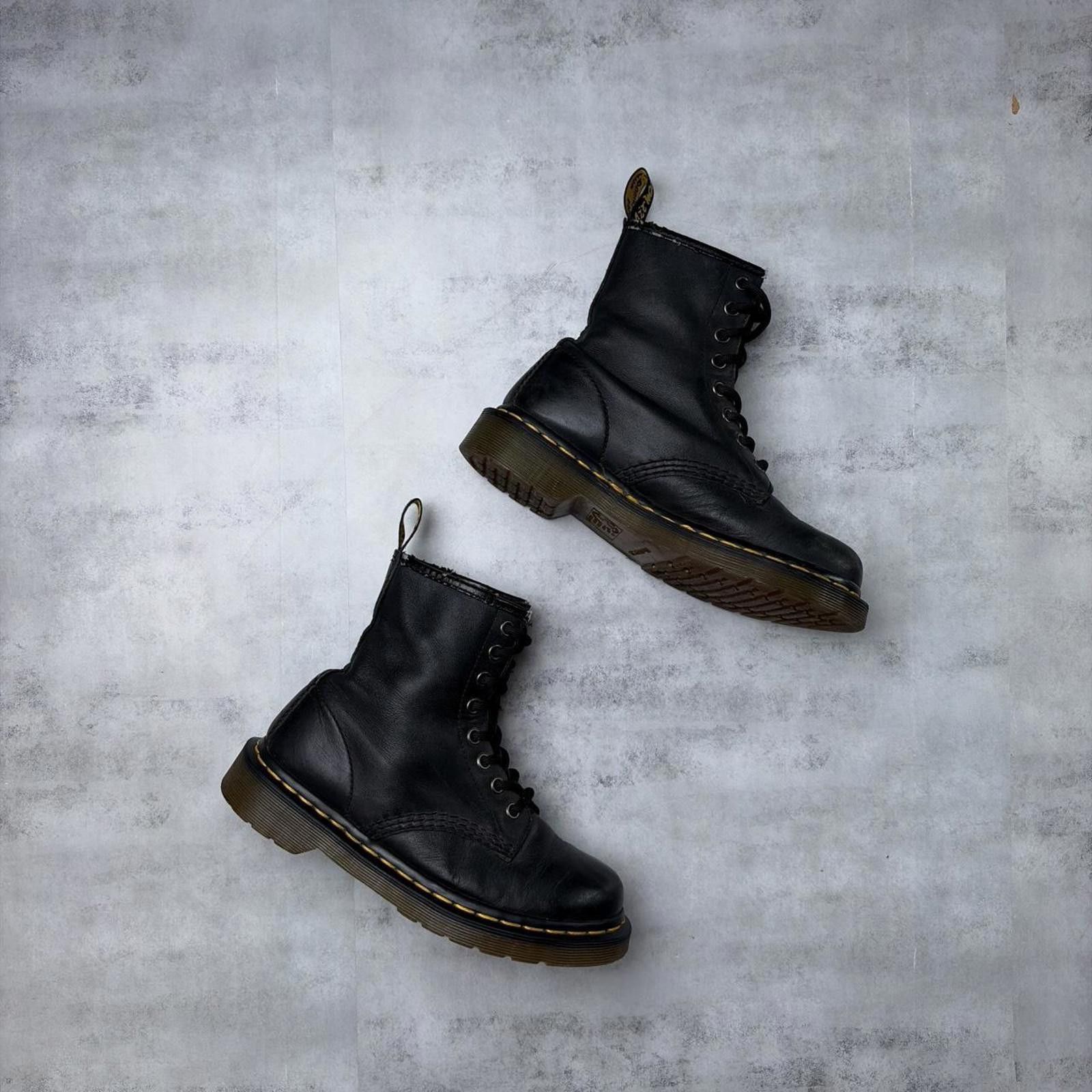 Dr. Martens Y2K Black Dr. Martens 1460 Smooth Leather 8 Eye Docs Boots Size US 5 / IT 35 - 2 Thumbnail