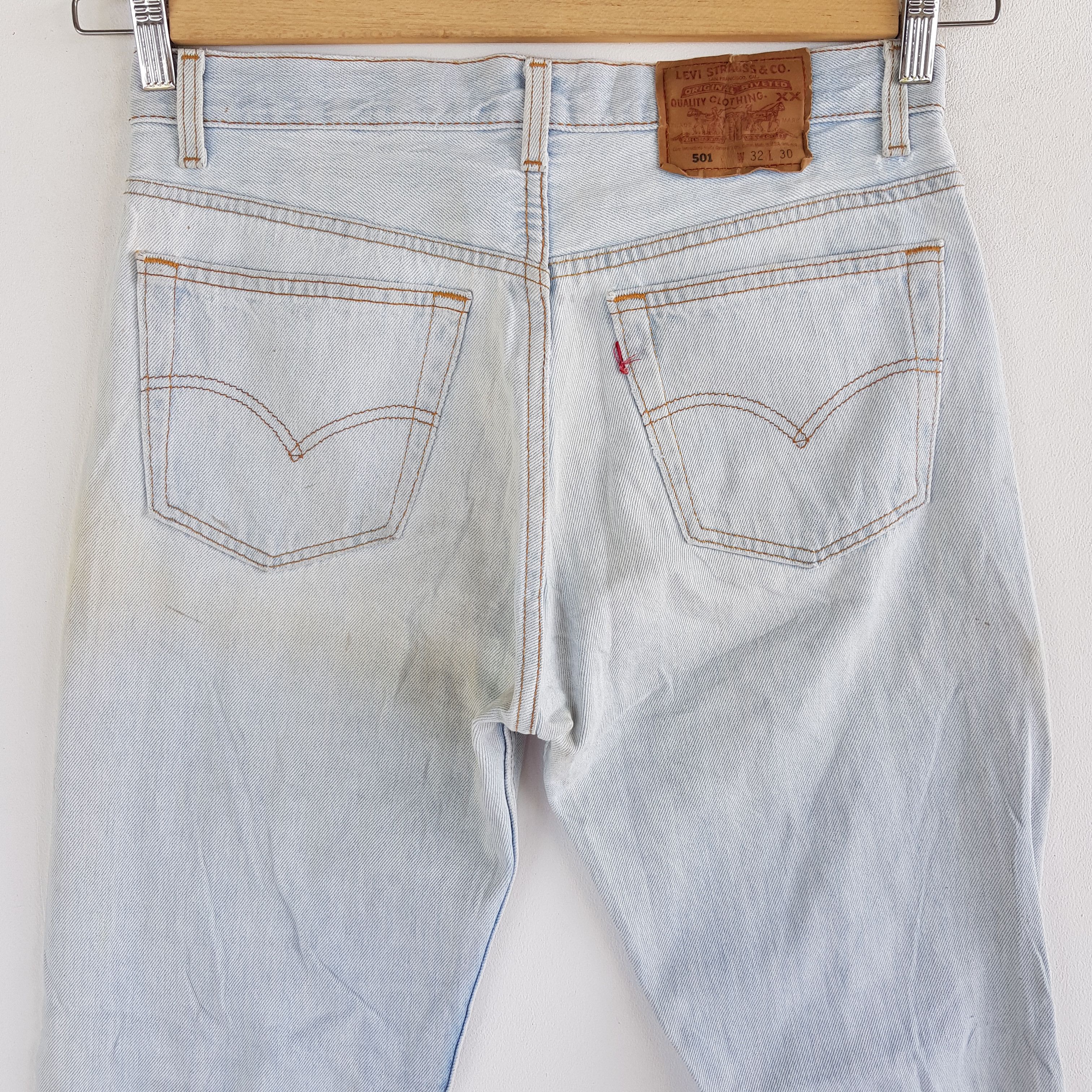 Levi's Vintage Dirty Levis 501 Light Wash Jeans Levi's Faded Denim Size US 30 / EU 46 - 4 Thumbnail