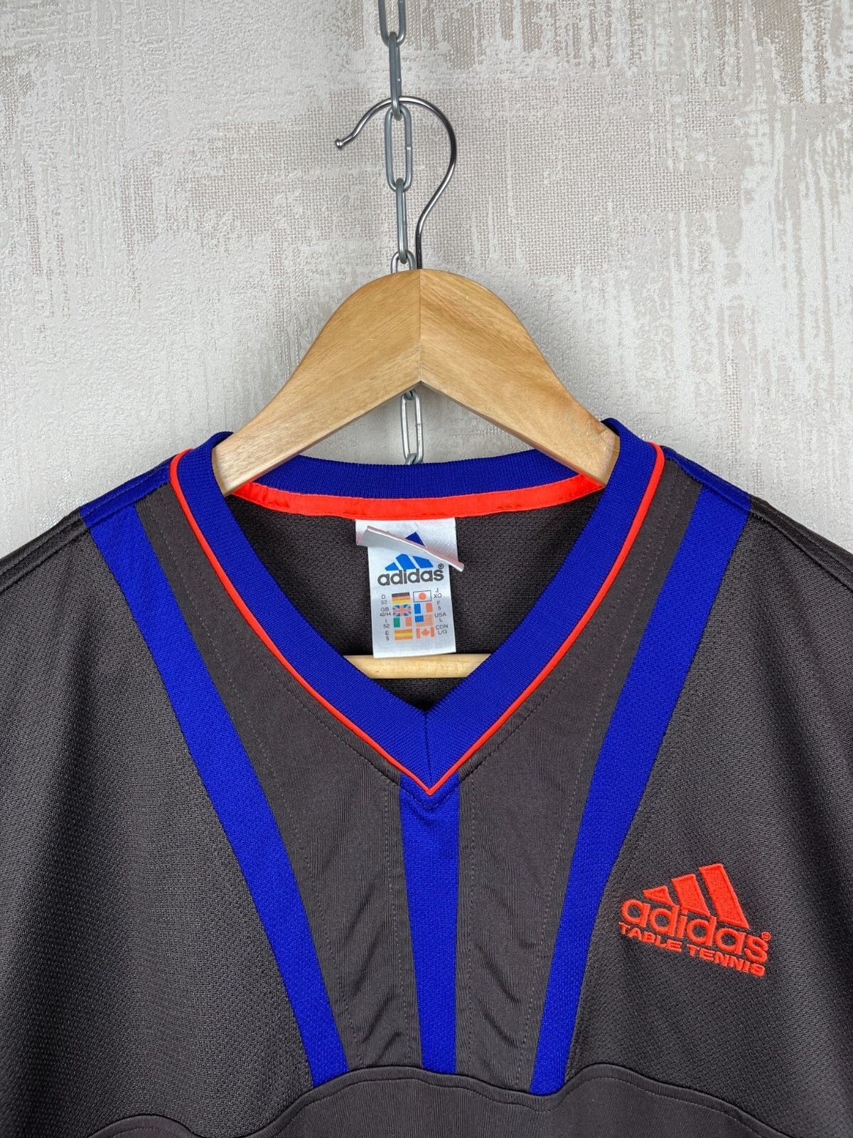 Adidas 00's Adidas Table Tennis Equipment Vintage T-shirt Size US L / EU 52-54 / 3 - 4 Thumbnail