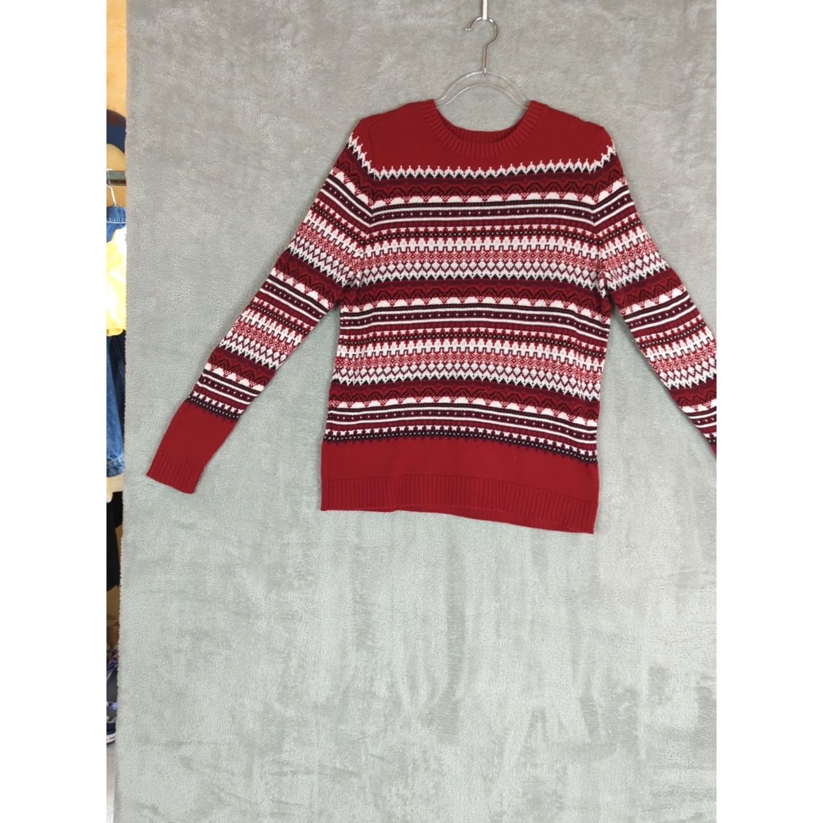 Croft & Barrow Croft Barrow Sweater Medium Red Long Sleeve Crew Neck Stripe Fair Isle Christmas Pullover Womens Size M / US 6-8 / IT 42-44 - 2 Thumbnail
