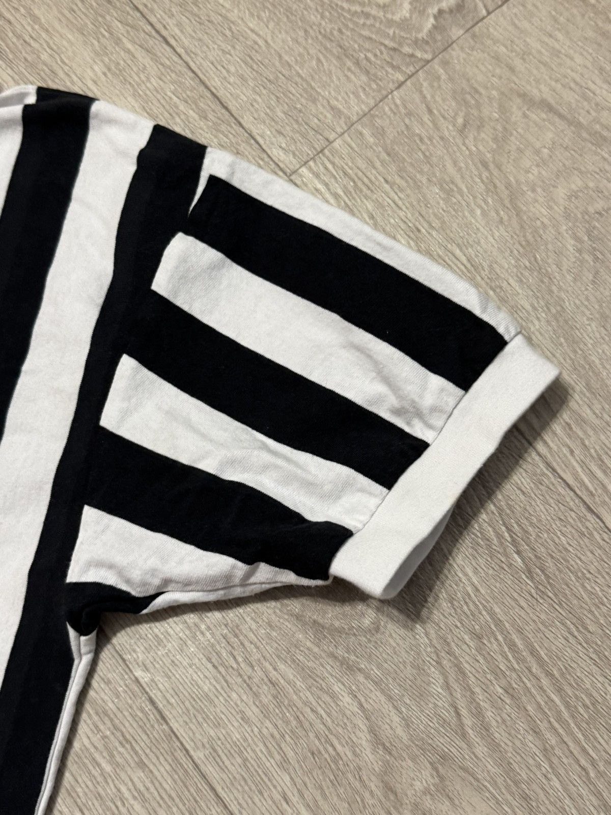 Vintage 🔷Retro Juventus 1984/85 Soccer jersey🔷 Size US M / EU 48-50 / 2 - 3 Thumbnail