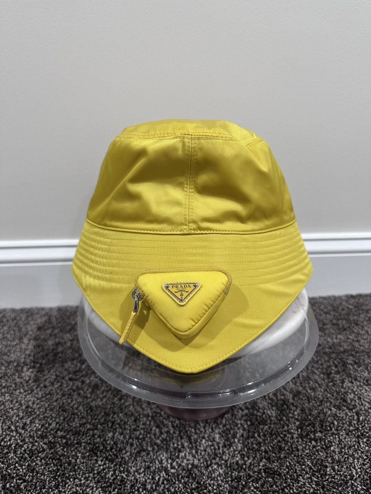Prada Prada Yellow Re-Nylon Triangle Pouch Logo Bucket Hat Size ONE SIZE - 10 Thumbnail