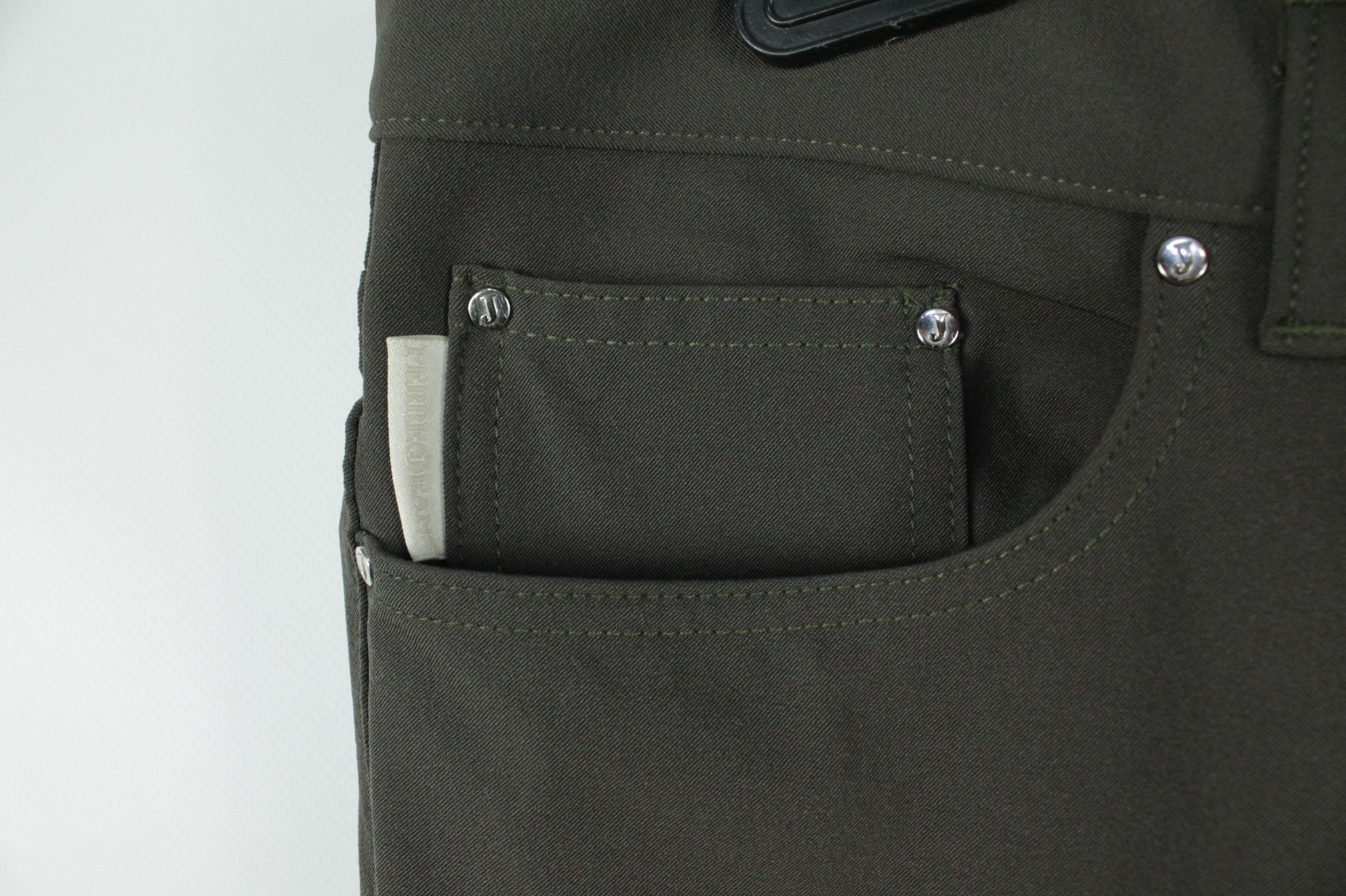 Gianfranco Ferre × Vintage Vintage Gianfranco Ferre Stretch Nylon Casual Trousers Pants Size US 38 / EU 54 - 6 Thumbnail