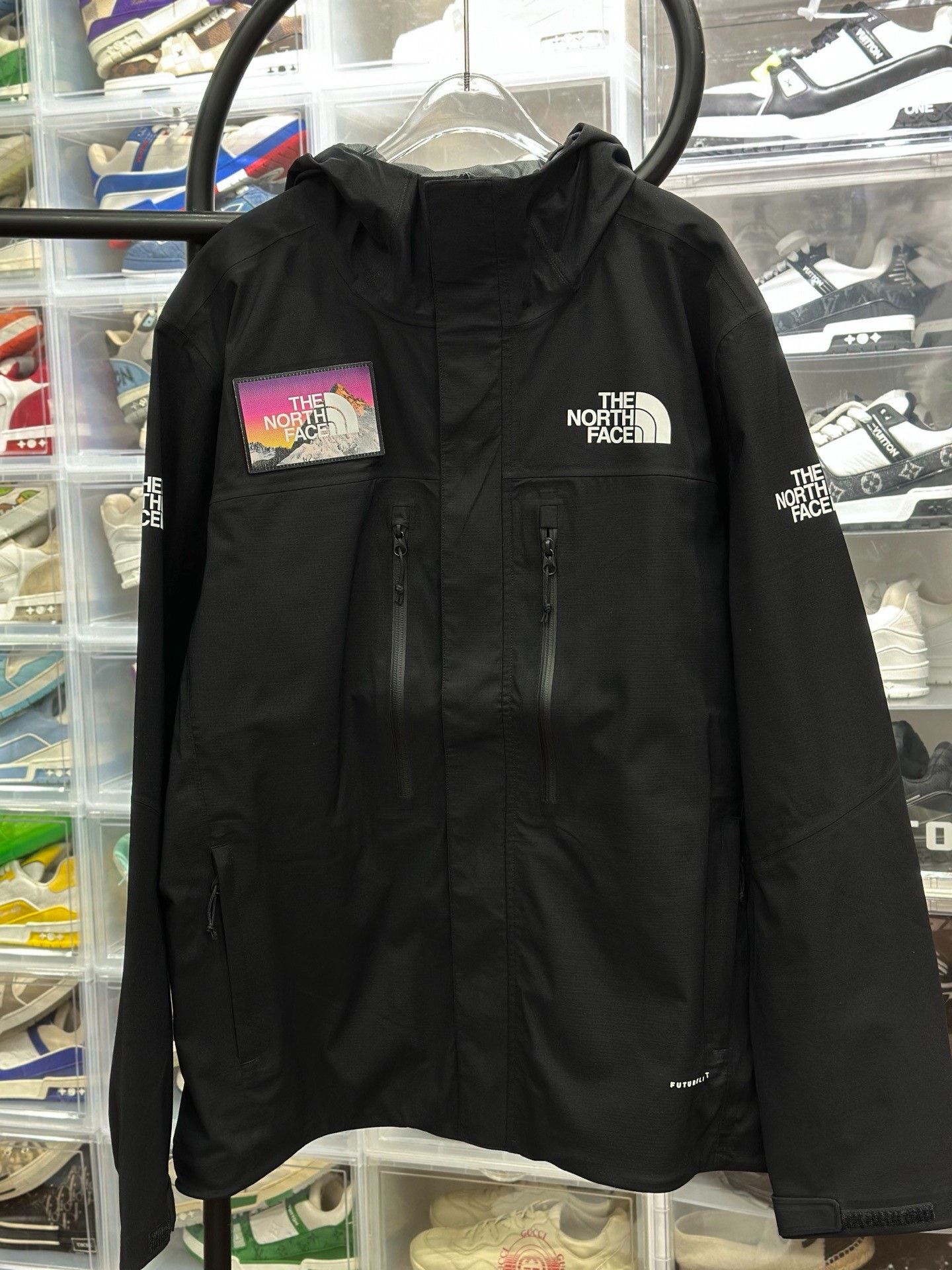 The North Face The North Face Black Light Jacket L Men Size US L / EU 52-54 / 3 - 1 Thumbnail