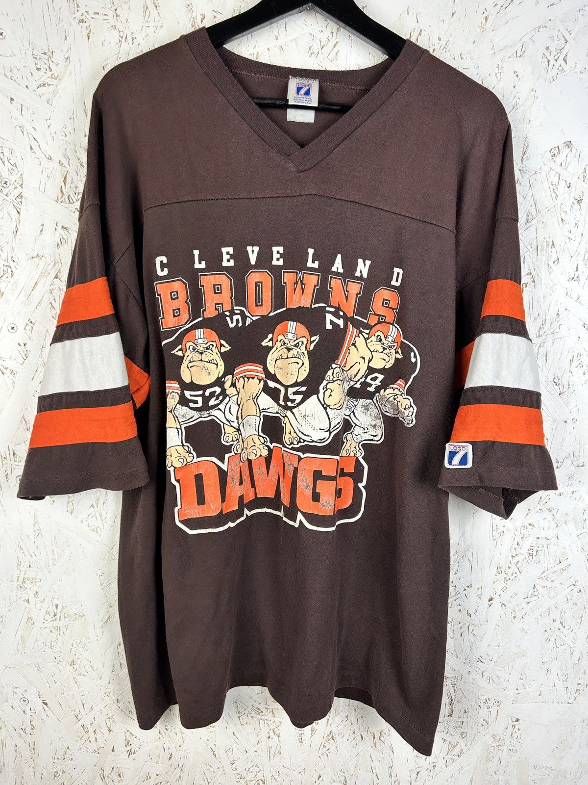 Logo 7 90s 7Logo Clevelands Browns Dawgs NFL Single Stitch T-Shirt Size US XL / EU 56 / 4 - 1 Thumbnail