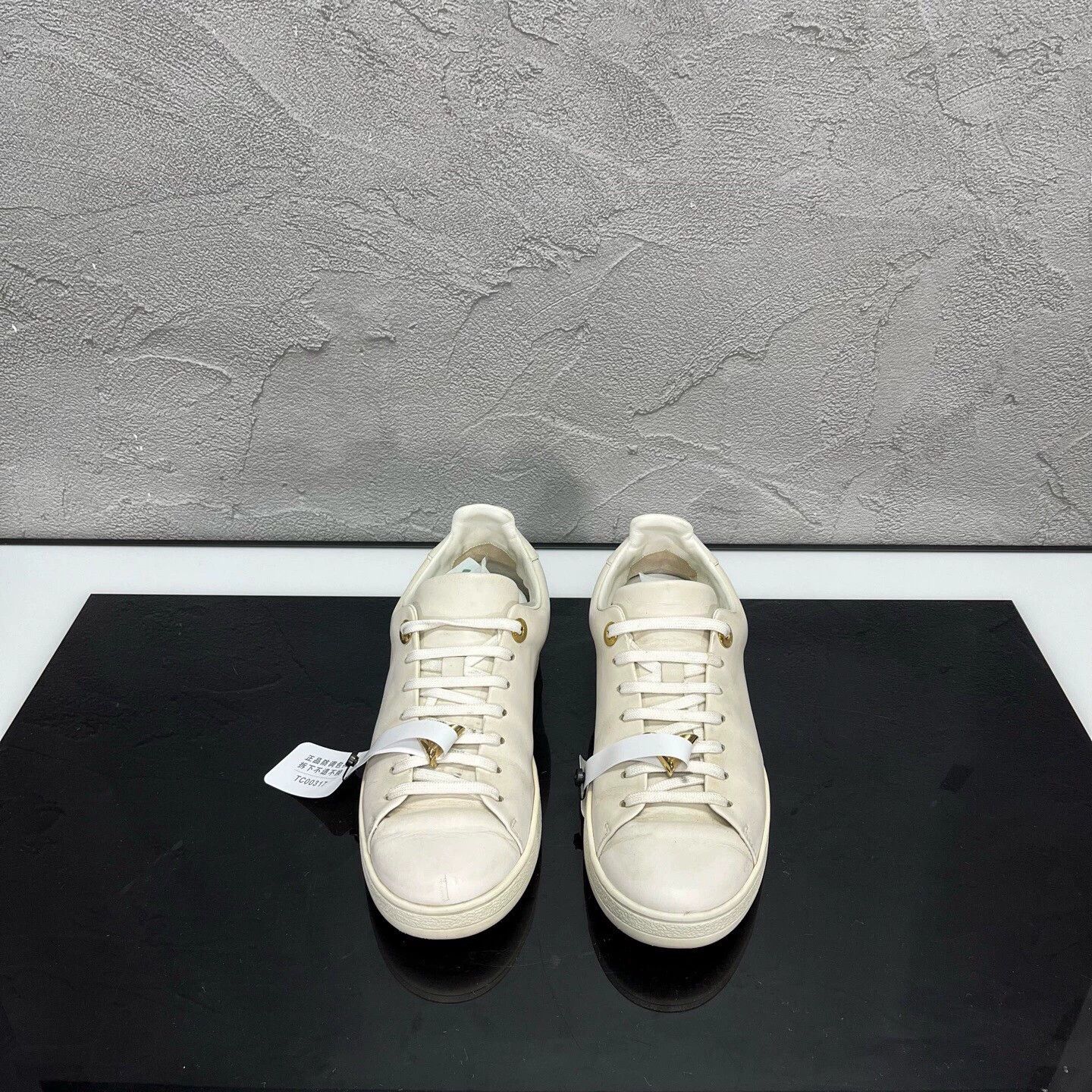 Louis Vuitton LV metallic buckle white sneakers EUR 36 95 New Size US 5 / IT 35 - 2 Thumbnail