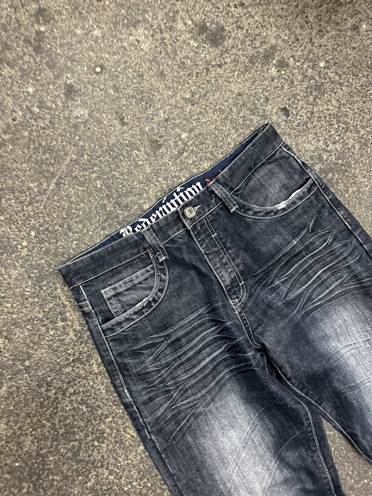 Vintage Y2K grunge baggy jeans Size US 33 - 3 Thumbnail