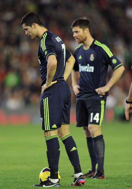 Adidas Real madrid away 2012/2013 cristiano ronaldo jersey football Size US M / EU 48-50 / 2 - 15 Thumbnail