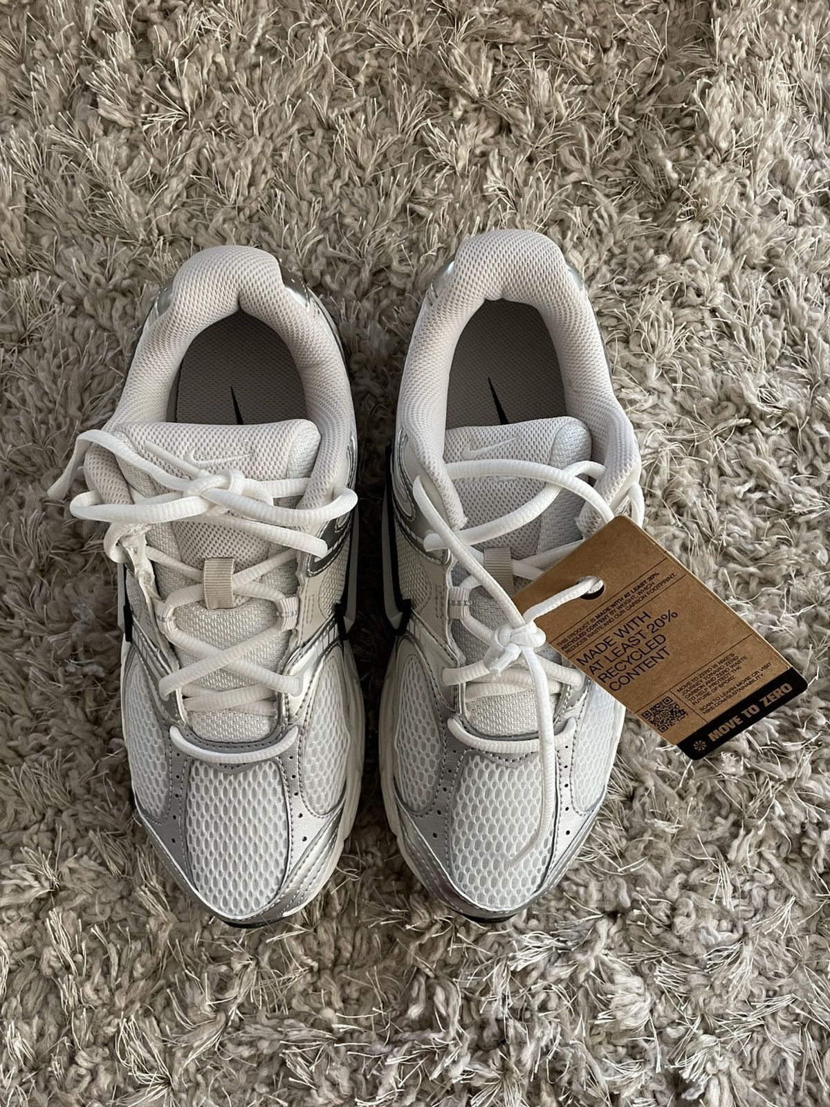 Nike Nike v5 RNR Summit White Size US 7.5 / EU 40-41 - 5 Thumbnail