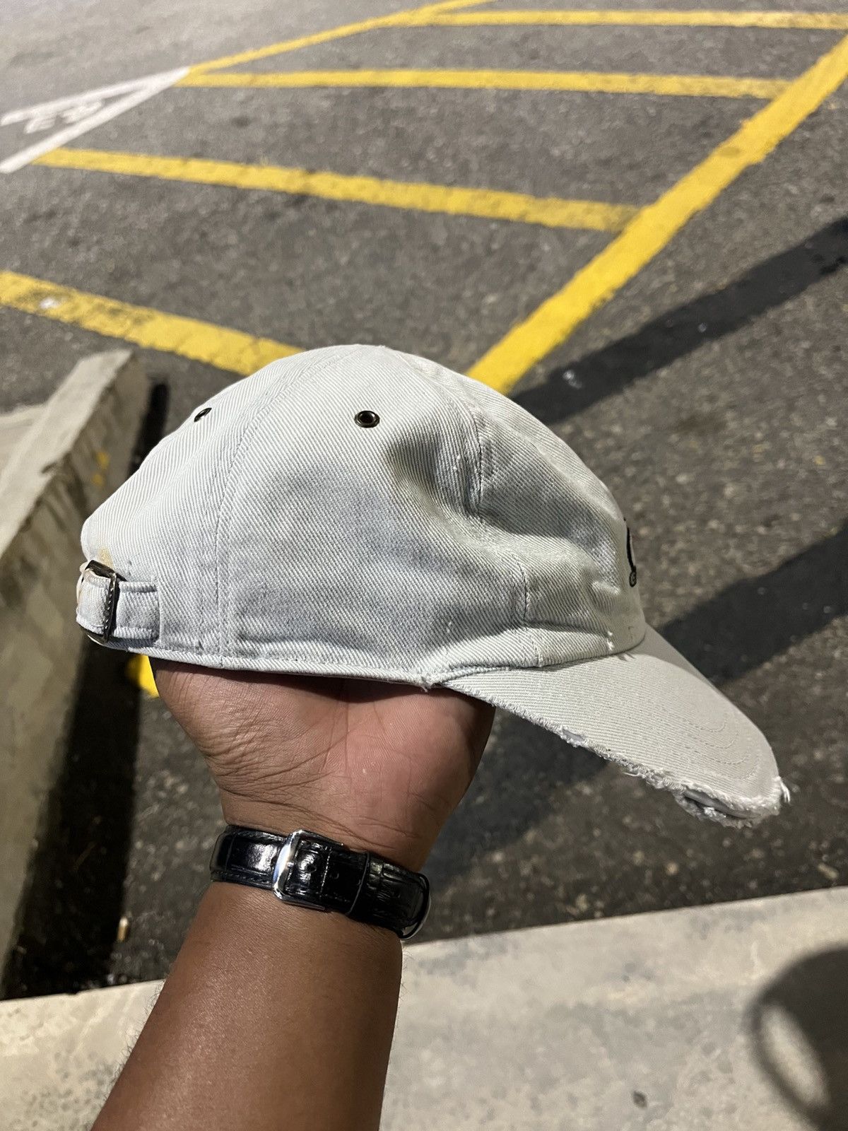 O'Neill × Vintage Vintage Trashed Oneill Size ONE SIZE - 5 Thumbnail