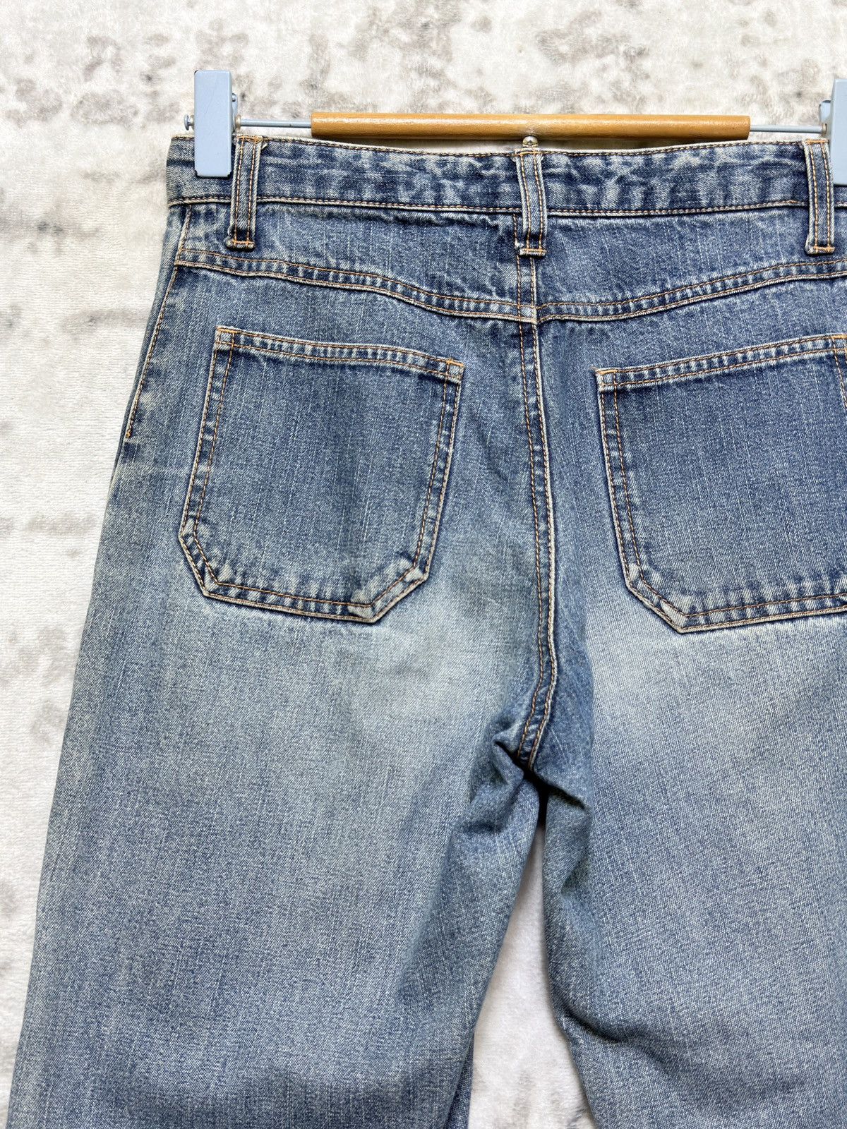 Japanese Brand Vintage Jouer Aux Échecs Y2K Distressed Bell Bottom Jeans Size US 26 / EU 42 - 11 Thumbnail