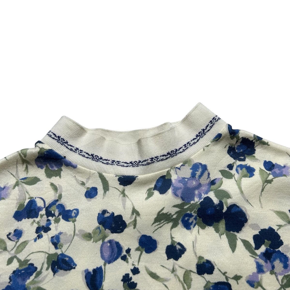 Ellesse Ellesse Flowers Monogram Tshirt Size L / US 10 / IT 46 - 4 Thumbnail