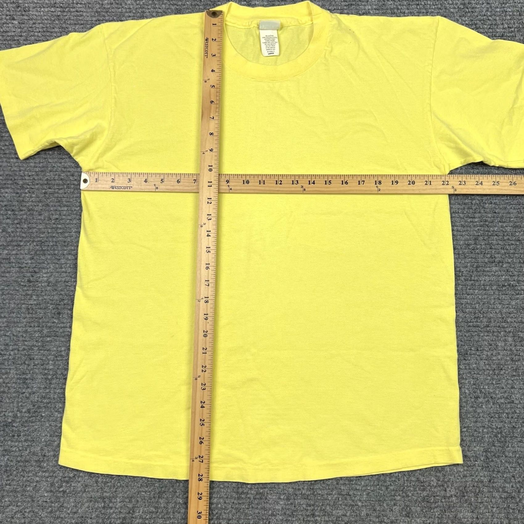 Vintage VINTAGE Vivaldi T-Shirt Yellow 100% Cotton Single Stitch Large Mens 90s 80s Vintage Shirt Short Sleeve Crew Neck USA Made Size US L / EU 52-54 / 3 - 7 Thumbnail