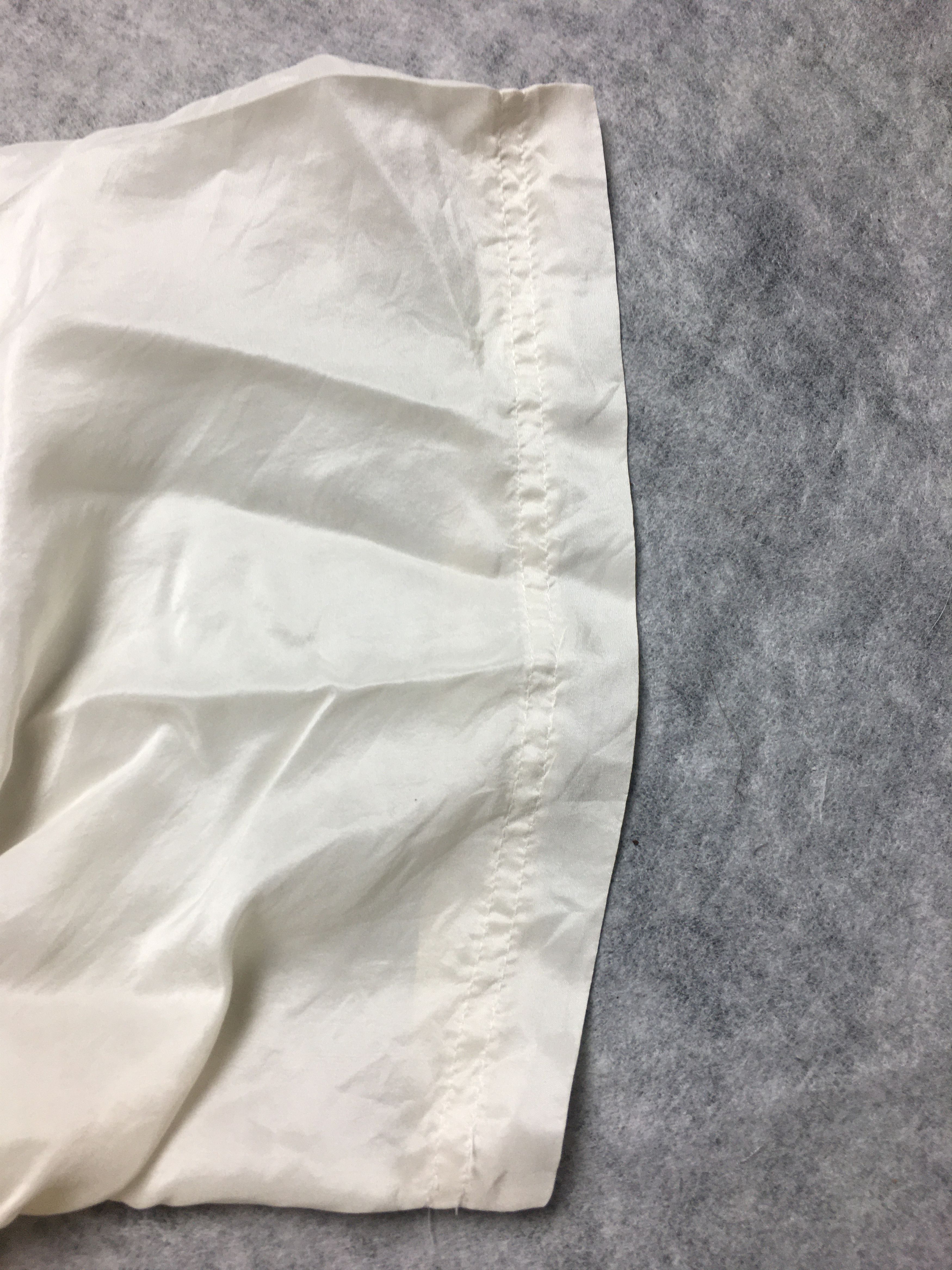 Valentino Valentino Uomo Silk Cream Light Short Sleeve Shirt Size L Size US L / EU 52-54 / 3 - 5 Thumbnail