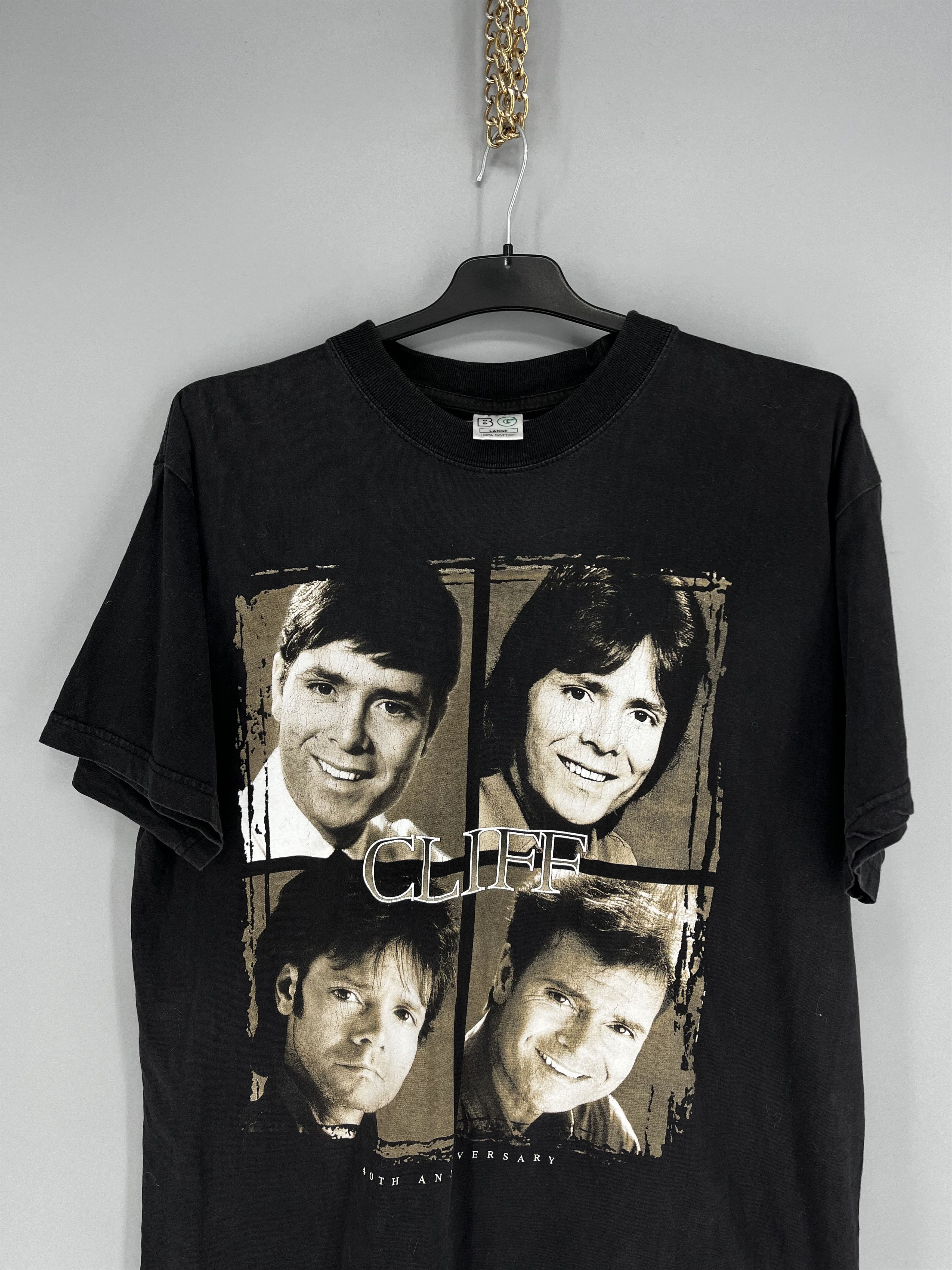 Band Tees Vintage Cliff Richard T Shirt Australia NZ Anniversary 1998 Size US L / EU 52-54 / 3 - 6 Thumbnail