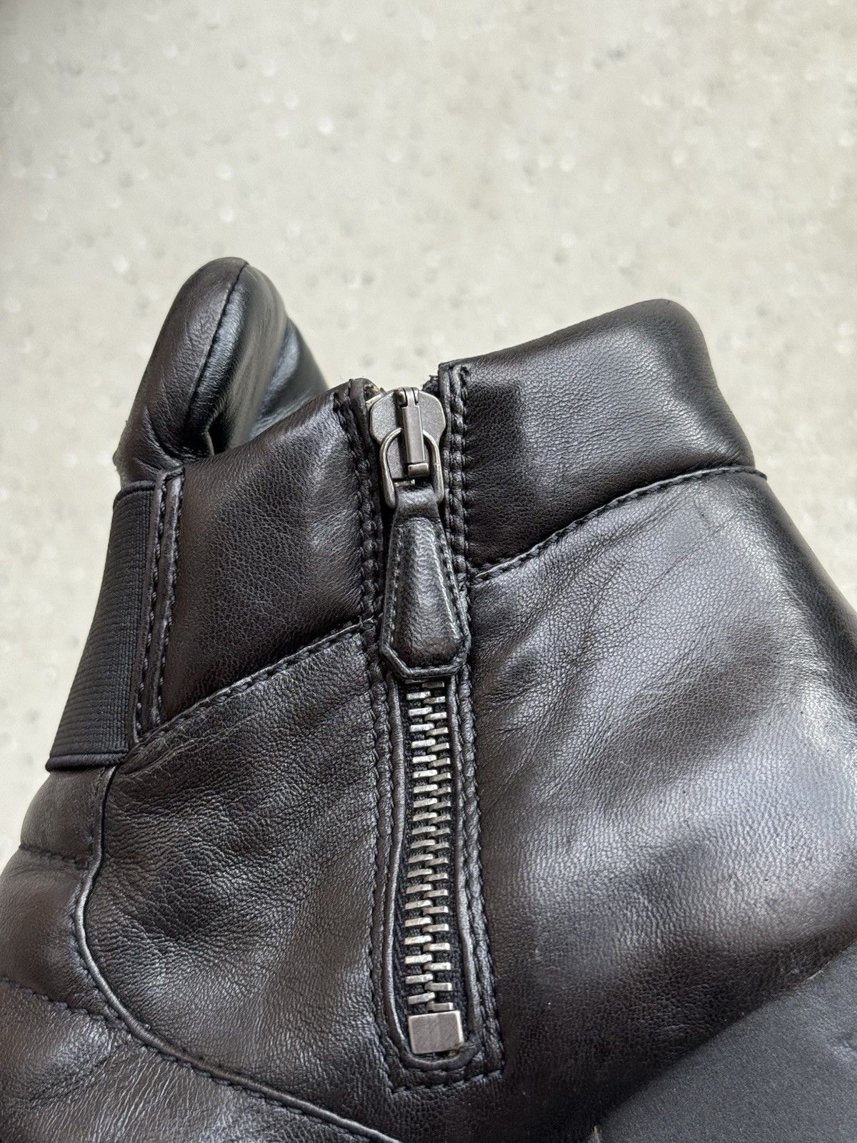 Prada DDP Prada Leather Heeled Boots Quilted Ankle Size 36.5 Size US 6.5 / IT 36.5 - 15 Thumbnail