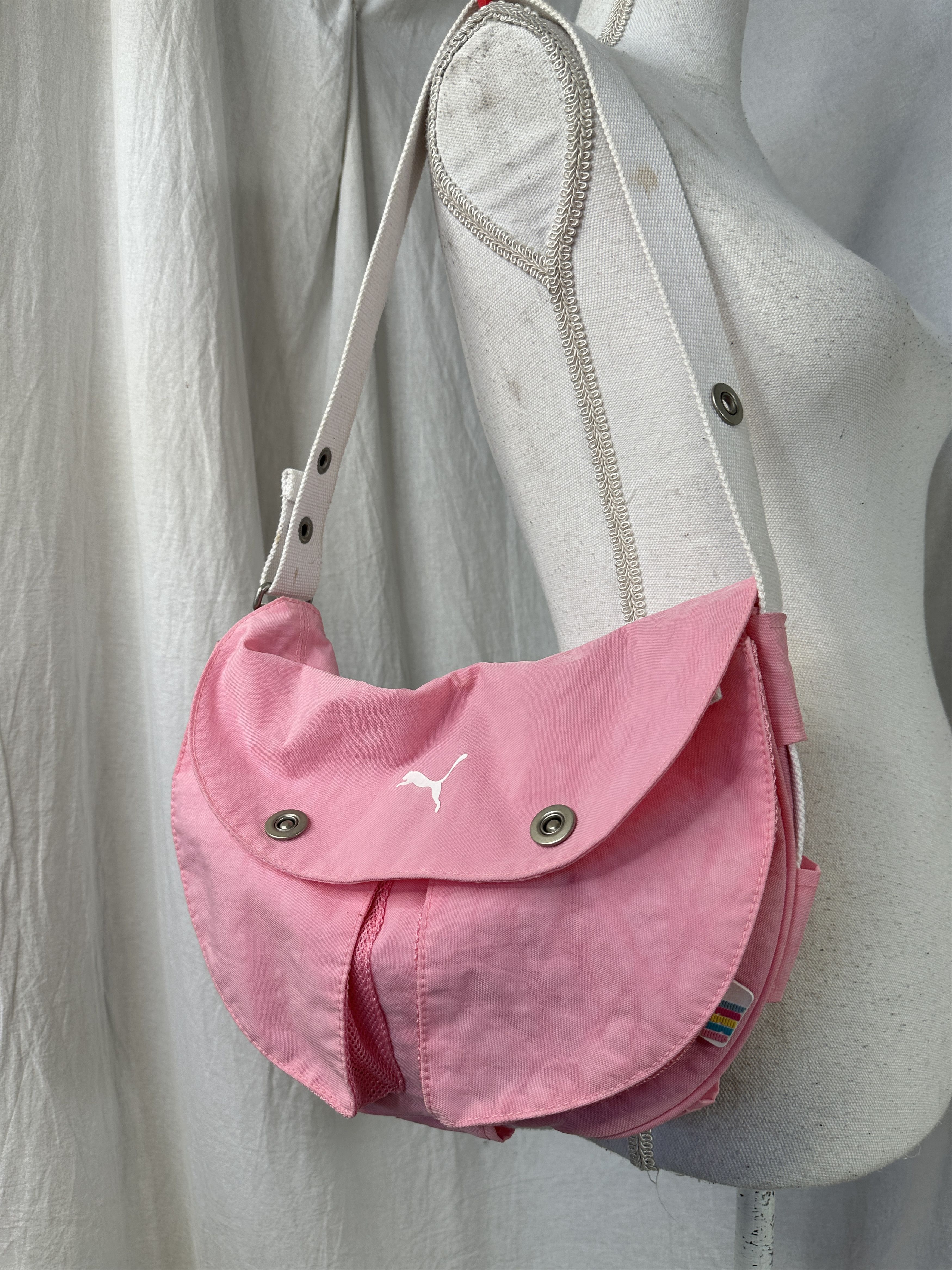 Puma × Vintage Vintage Sporty Casual Hobo Puma Baby Pink Bag 00s Size ONE SIZE - 1 Thumbnail