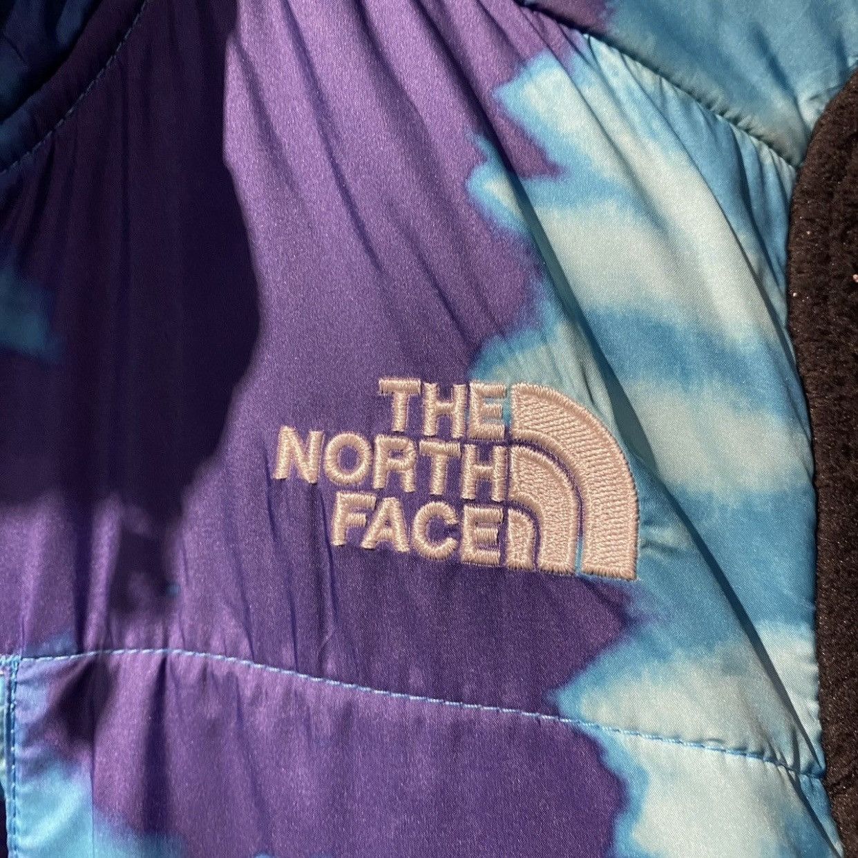 Sneakersnstuff × The North Face The North Face x Sneakersnstuff Denali Fleece Jackets Size US S / EU 44-46 / 1 - 7 Thumbnail