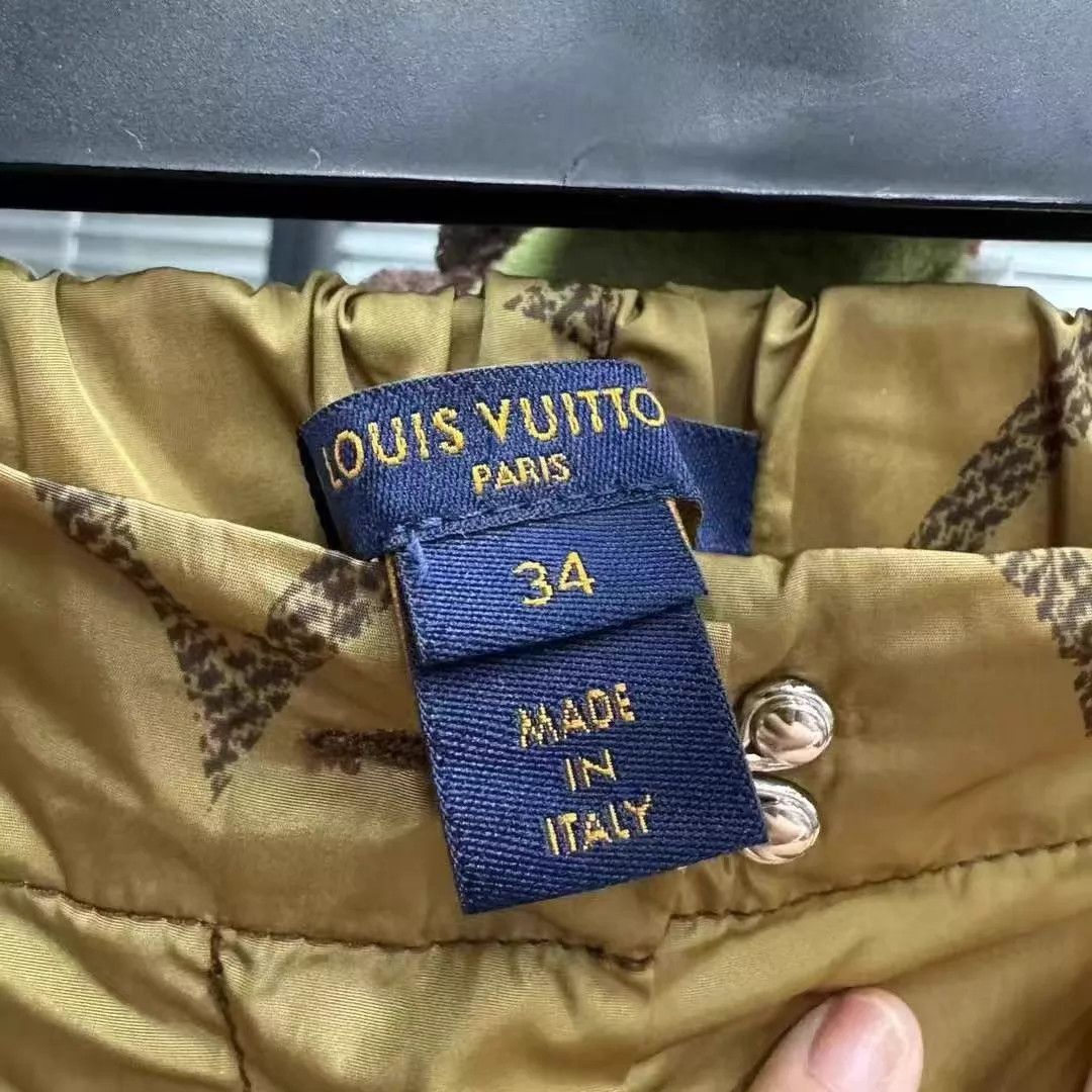 Louis Vuitton LV Monogram 99 New 34 Pants Size 25" / US 0 / IT 36 - 2 Thumbnail