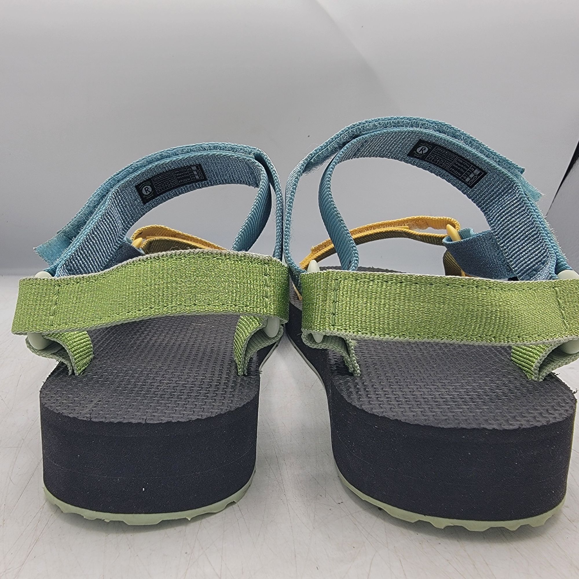Teva Teva Midform Universal Kids 5 Metallic Blue Sandals Beach Su Size US 5 / IT 35 - 5 Thumbnail
