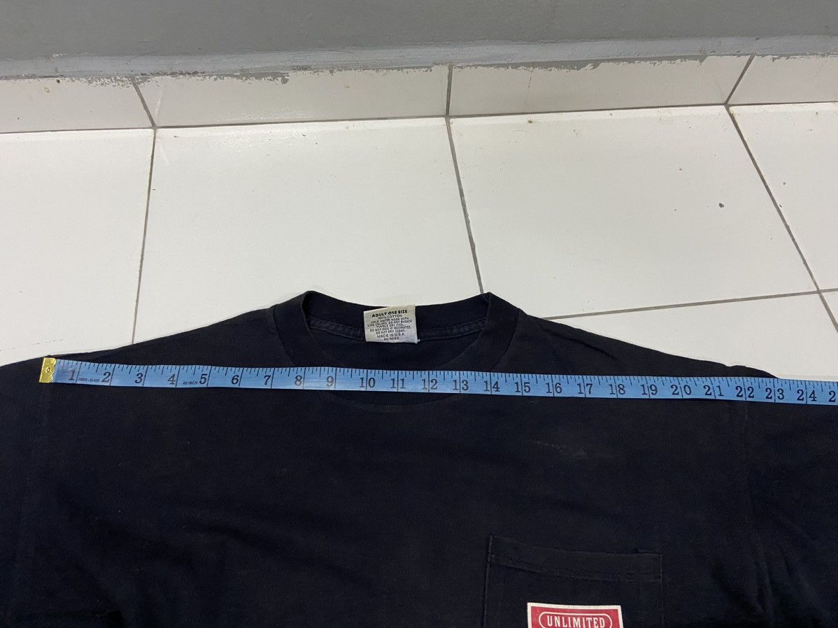 Marlboro Unlimited VINTAGE MARLBORO 90’s UNLIMITED TRAIN POCKET TEE SHIRT Size US XL / EU 56 / 4 - 15 Thumbnail