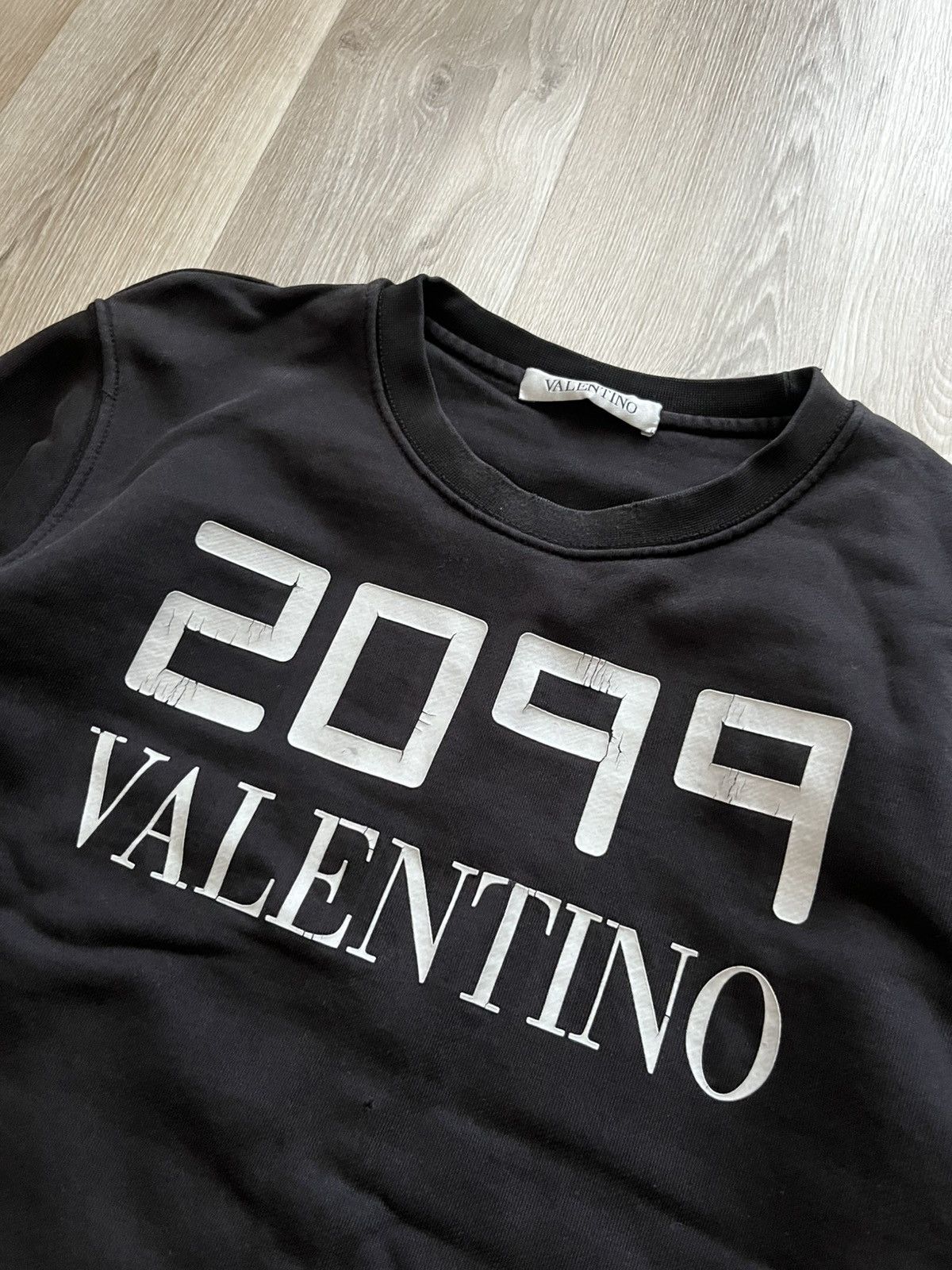Designer × Valentino Valentino 2099 Distressed Sweatshirt Size US M / EU 48-50 / 2 - 2 Thumbnail