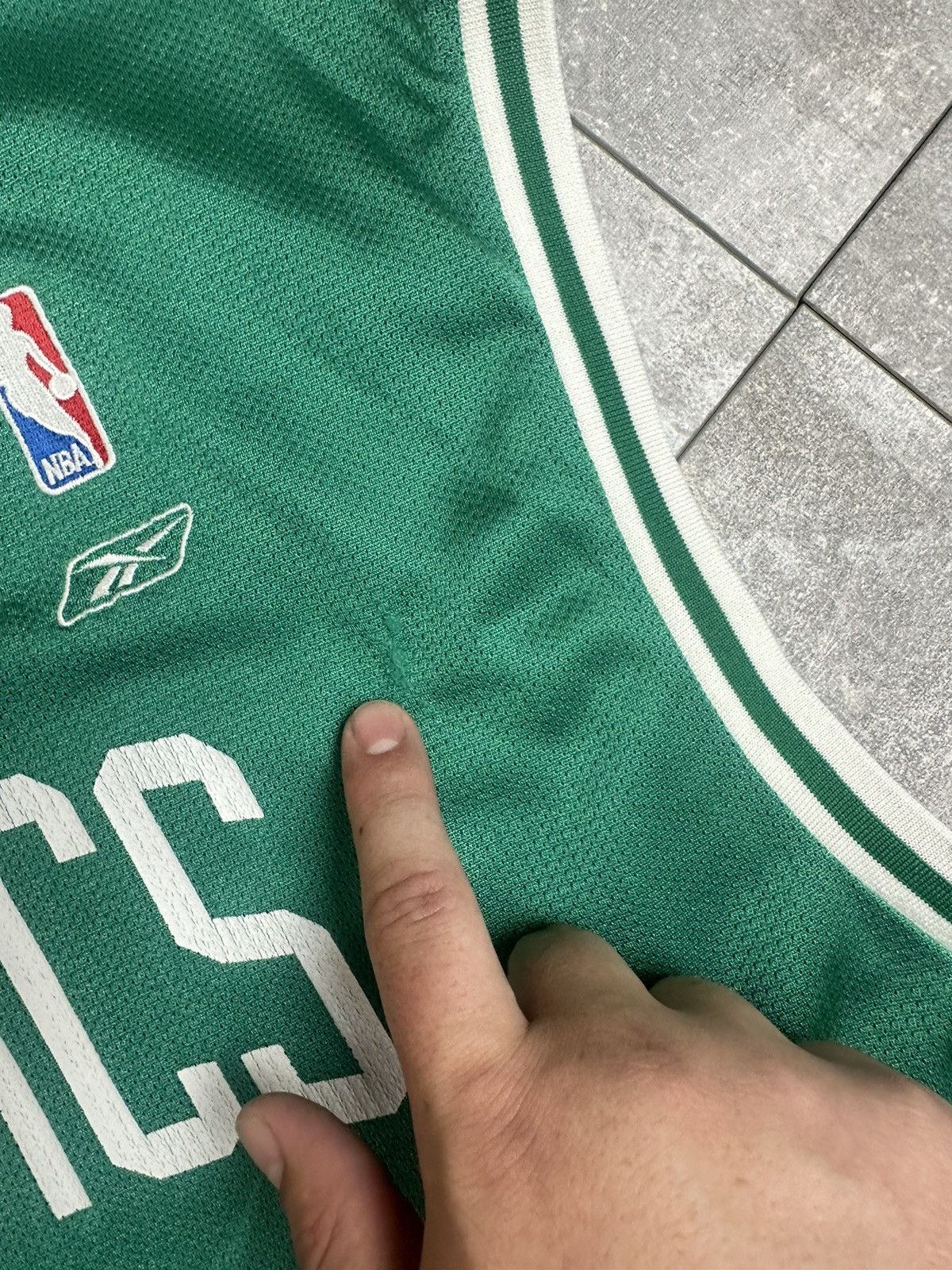 Reebok Reebok Boston Celtic 34 Paul Pierce Basketball Jersey Size US XL / EU 56 / 4 - 7 Thumbnail