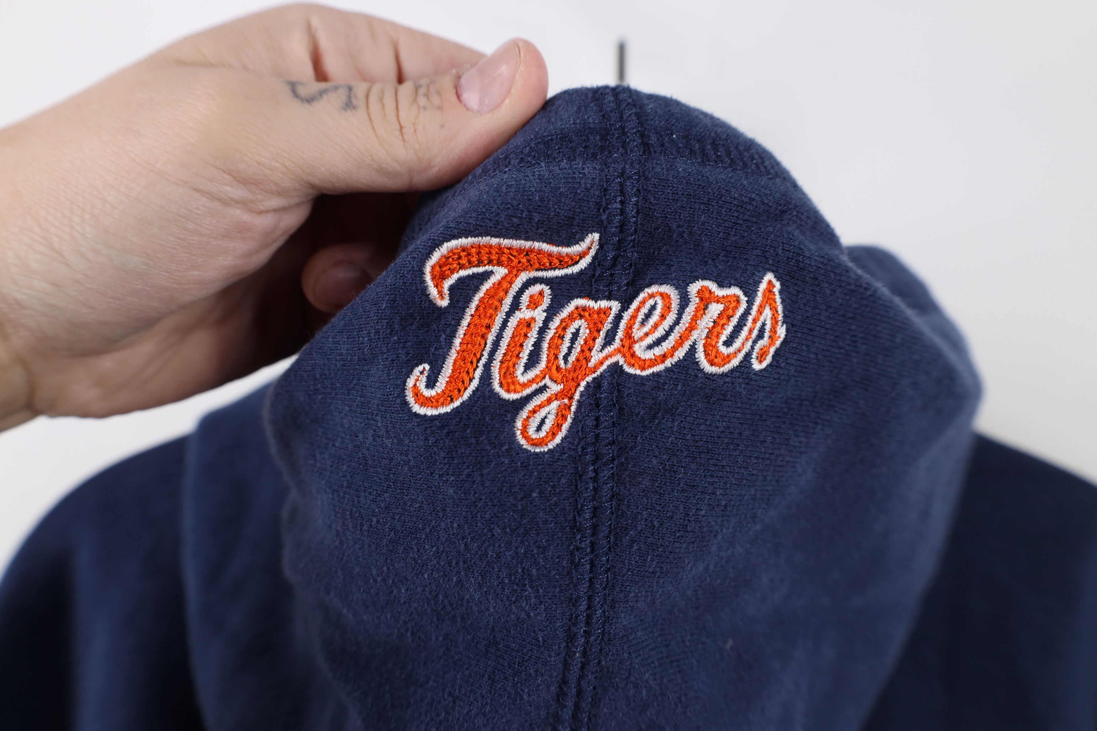 Majestic × Vintage Vintage Majestic English D Detroit Tigers Baseball Hoodie Size US L / EU 52-54 / 3 - 11 Thumbnail