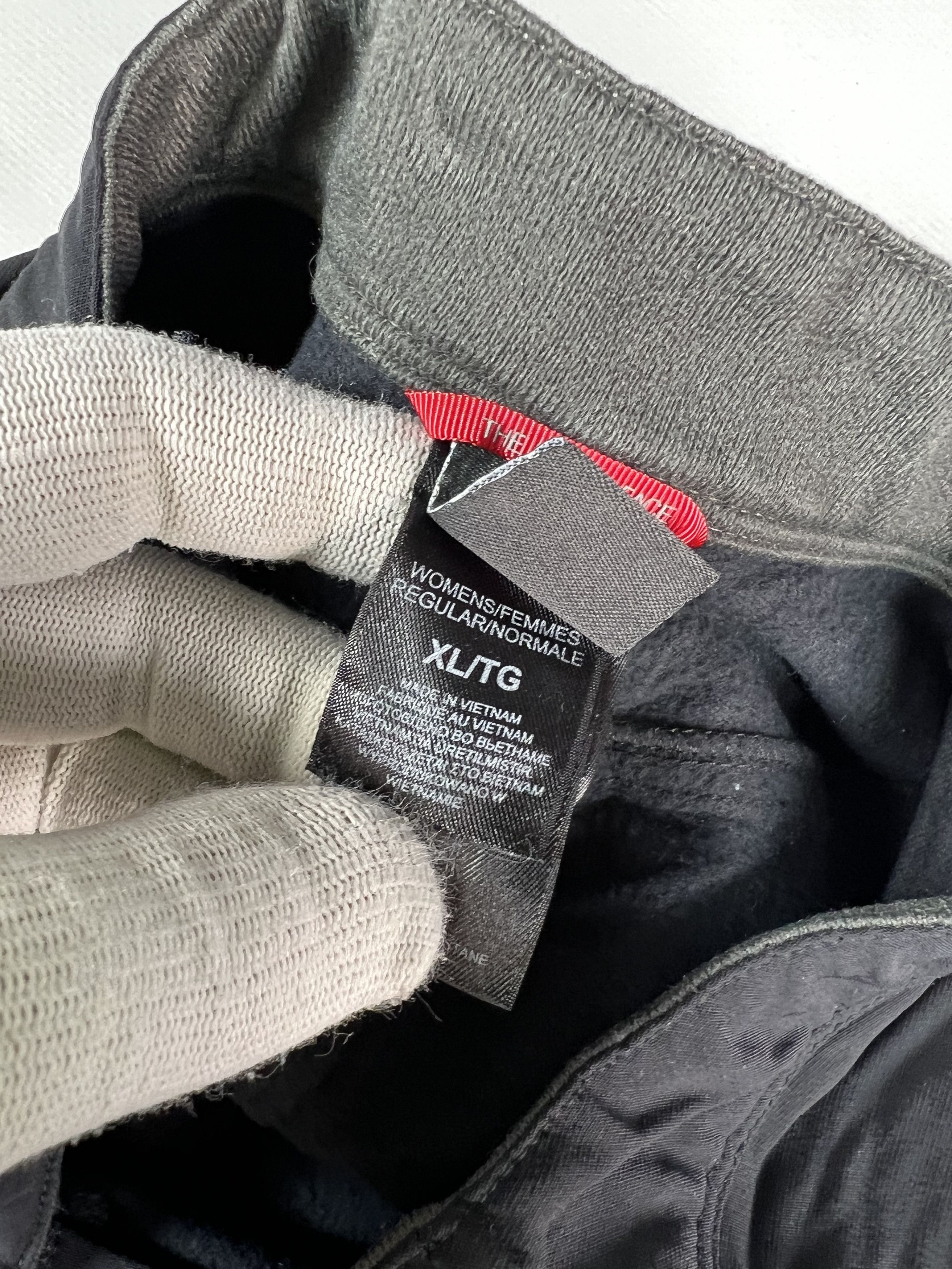 The North Face × Vintage Vintage The North Face Pants XL Size 34" / US 12 / IT 48 - 5 Thumbnail