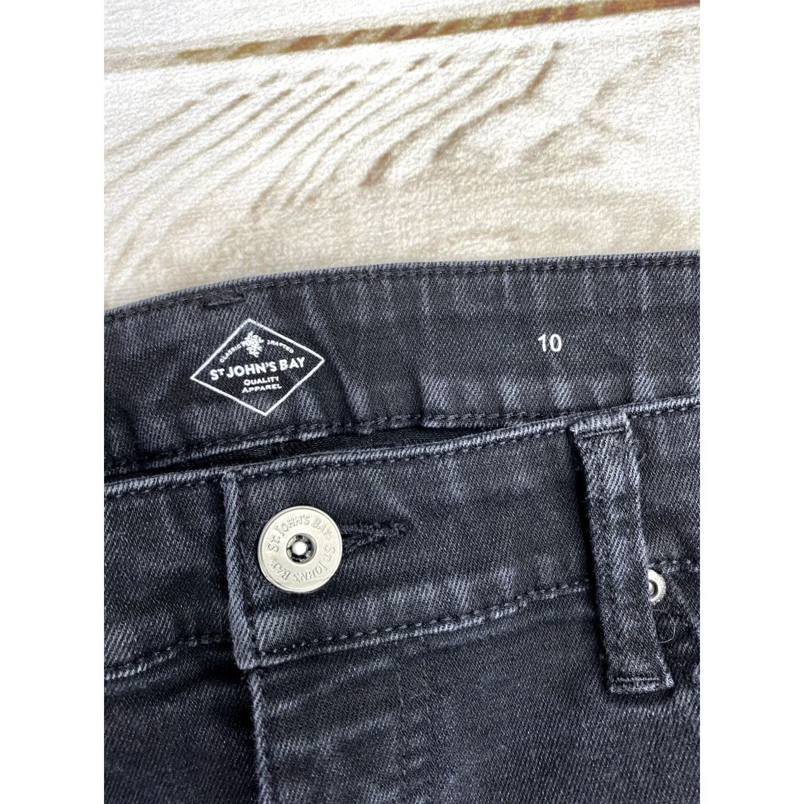 Vintage St. John's Bay Jeans Womens 10 Straight Black Mid Rise Stretch Denim Size 32" / US 10 / IT 46 - 5 Thumbnail