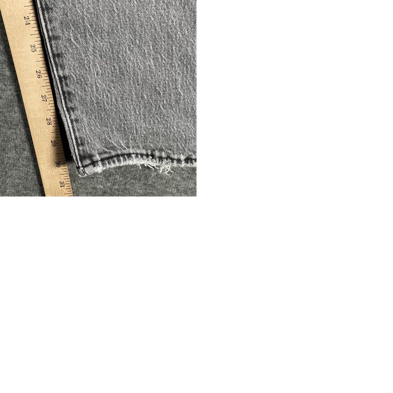 Levi's VINTAGE Levi's 501 '93 Mens Jeans 34x31 Gray Button Fly Straight Leg Denim Y2K Distressed Pockets Red Tab Leather Patch Size US 34 / EU 50 - 9 Thumbnail