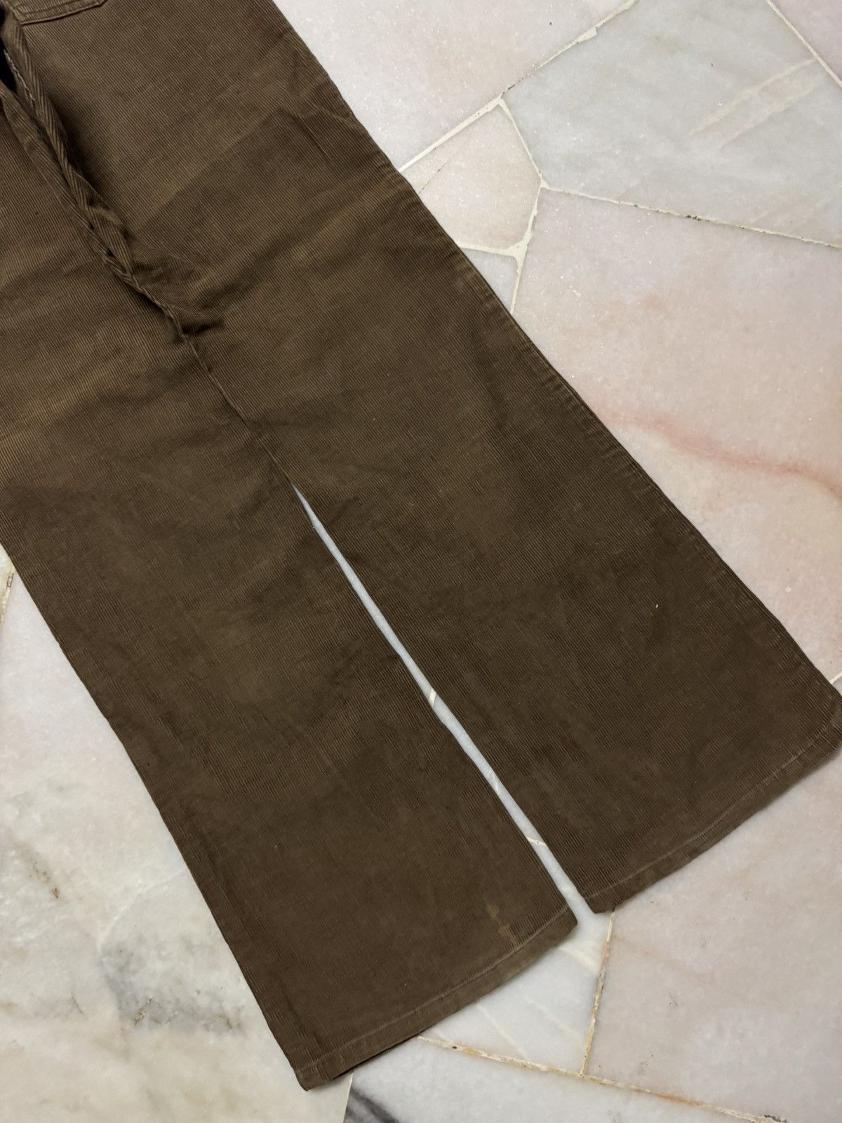 Levi's 💥FLARED💥70's LEVI'S WHITE TAG CODUROI BOOTCUT CLASSIC BROWN Size US 29 - 17 Thumbnail