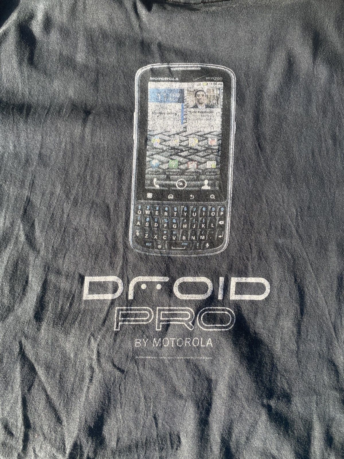 Vintage Motorola Droid Pro promo tee Size US XL / EU 56 / 4 - 3 Thumbnail