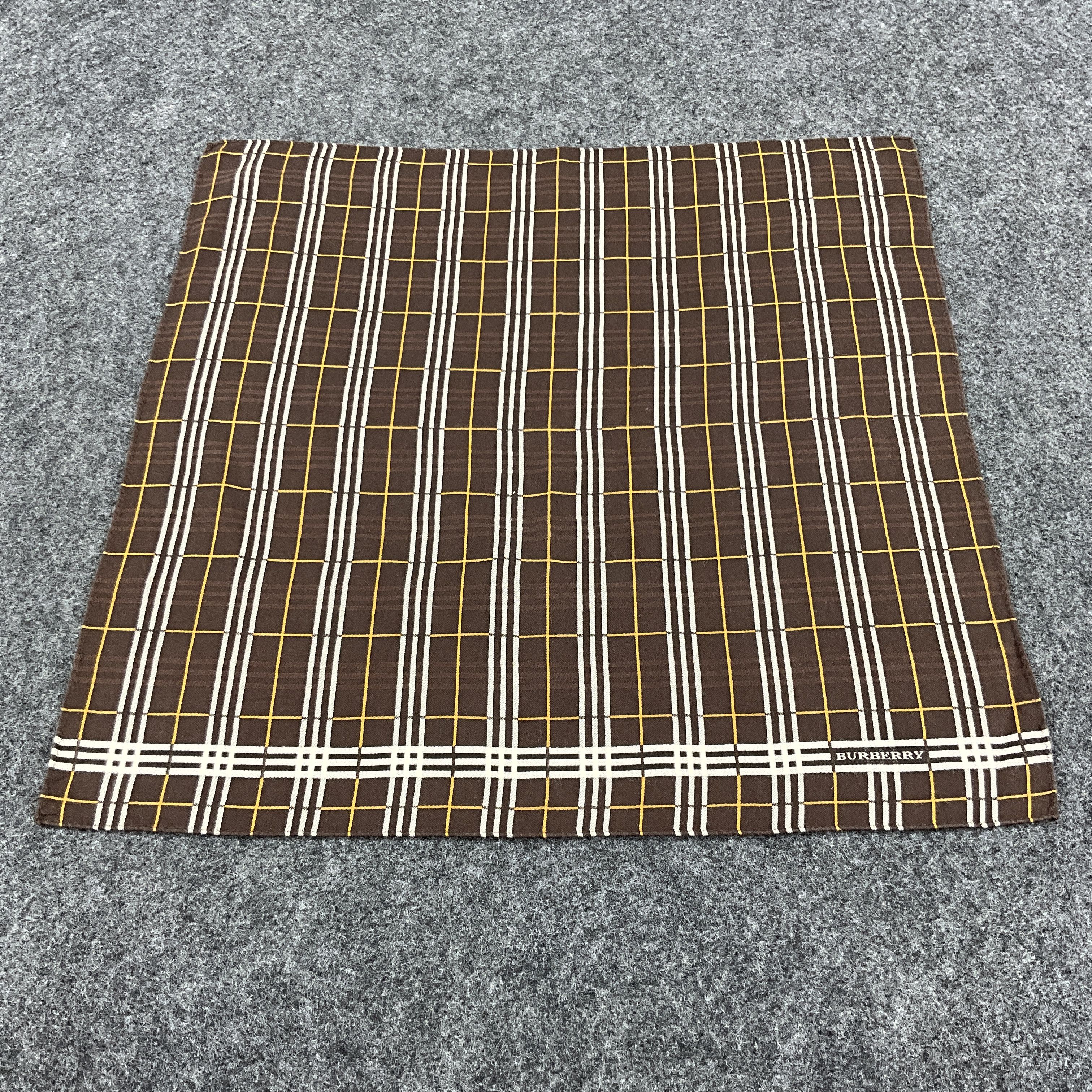 Burberry Burberry Handkerchief / Bandana / Neckerchief B027 Size ONE SIZE - 2 Thumbnail