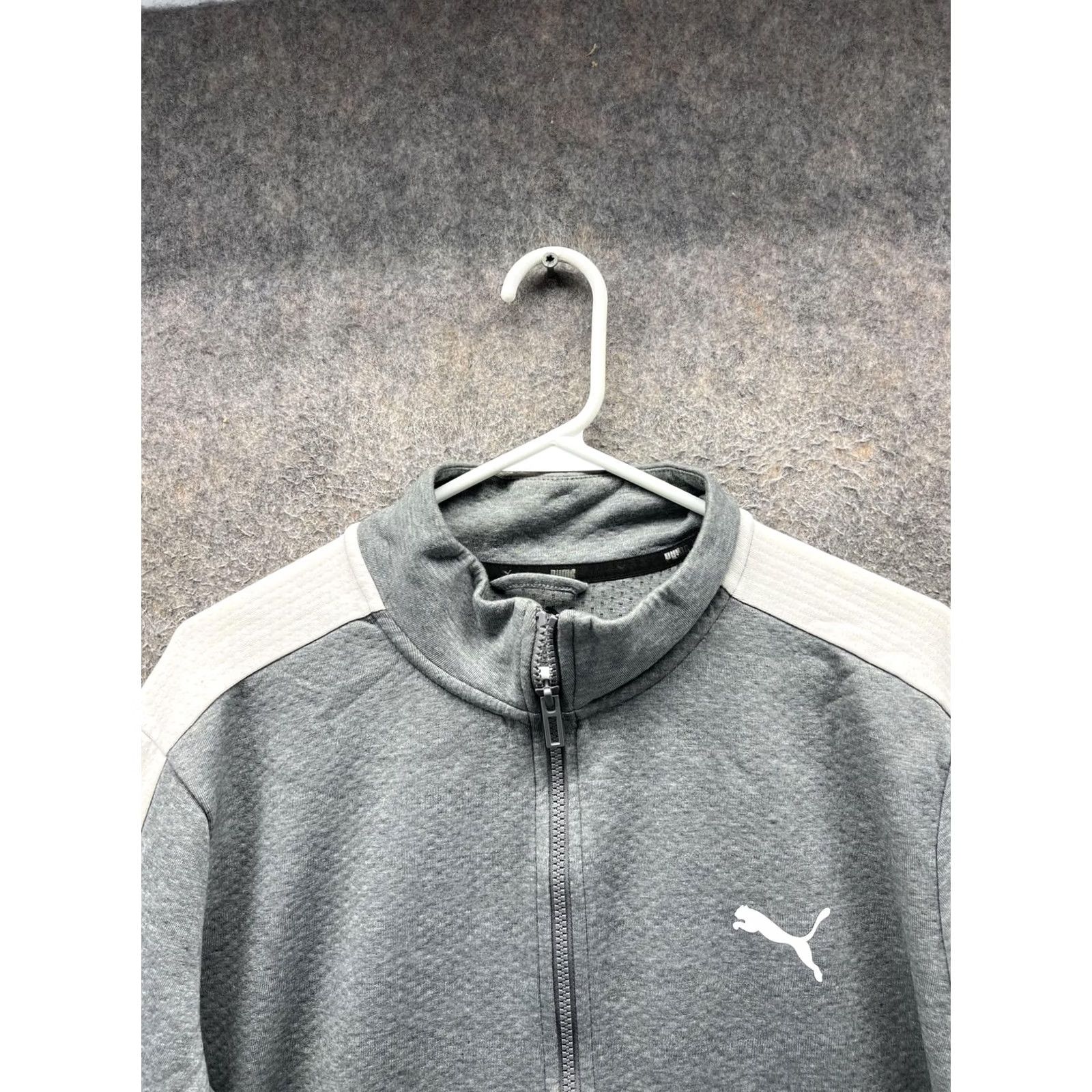 Puma Puma Fleece Jacket Mens M Gray White Full Zip Stand Collar Athletic Track Jacket Mens Regular Fit Short Sleeve: N/A Size US M / EU 48-50 / 2 - 7 Thumbnail