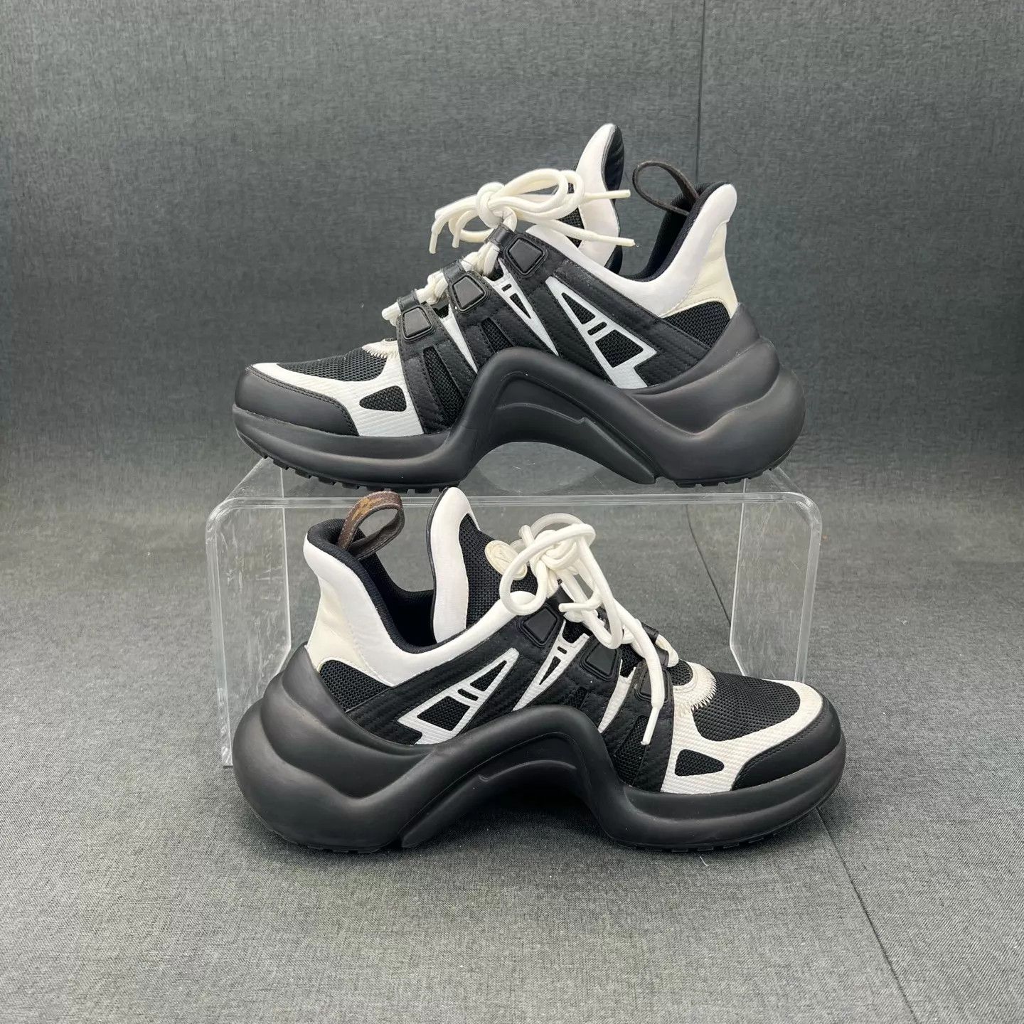 Louis Vuitton LV Archlight Black/White 38 Size US 7.5 / IT 37.5 - 3 Thumbnail